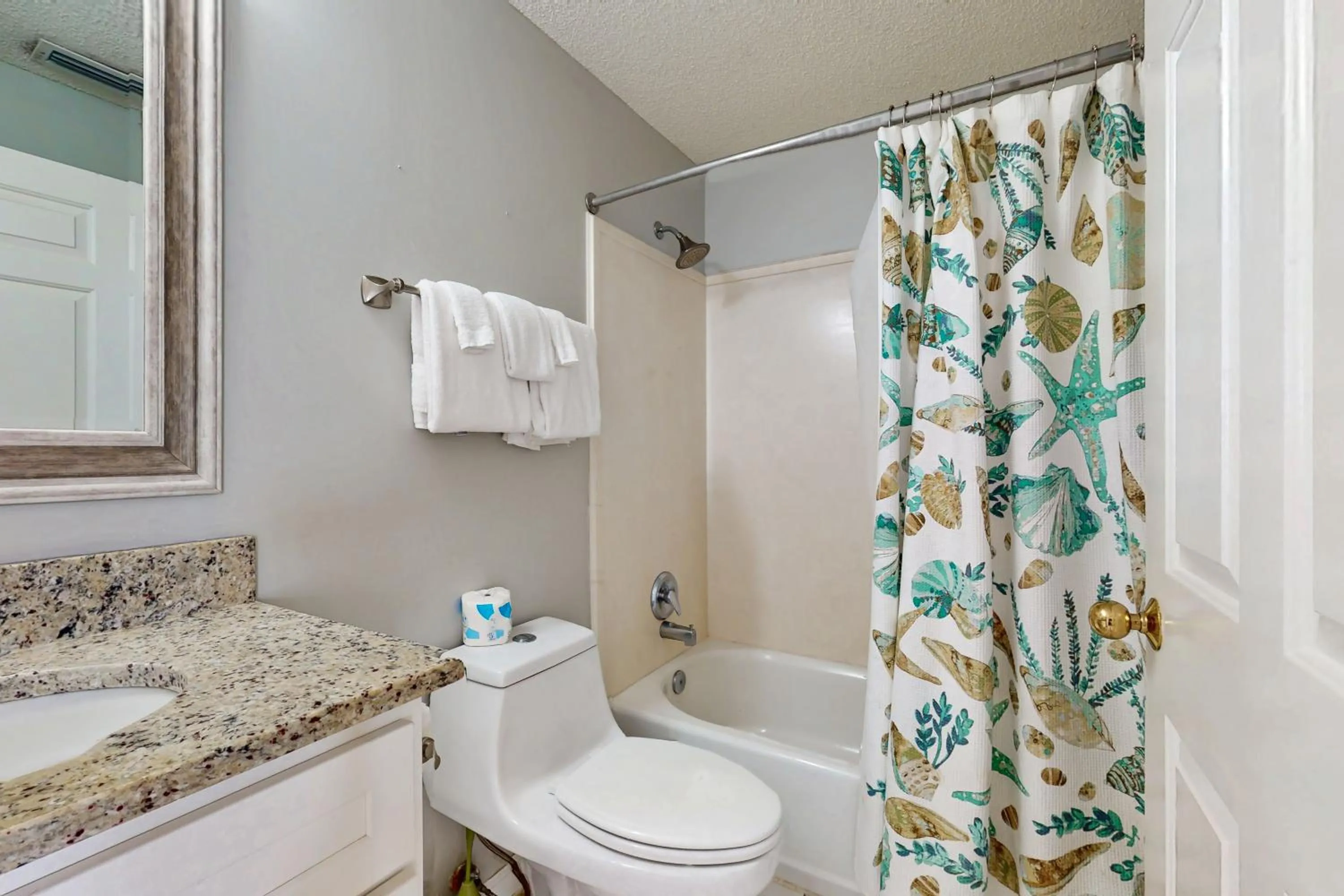 The Beach Club Catalina 306