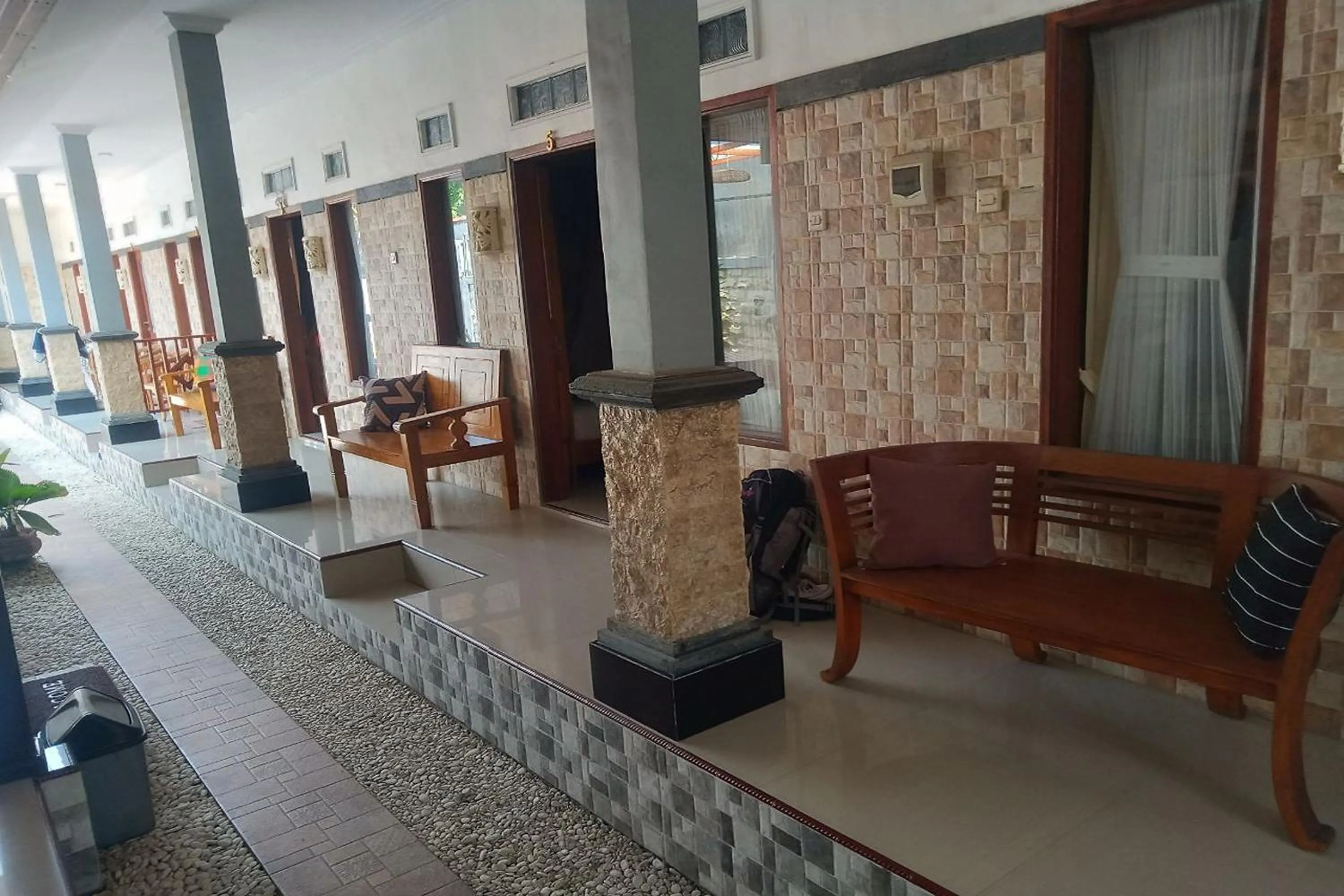 Balcony/Terrace in Gedhong Hostel