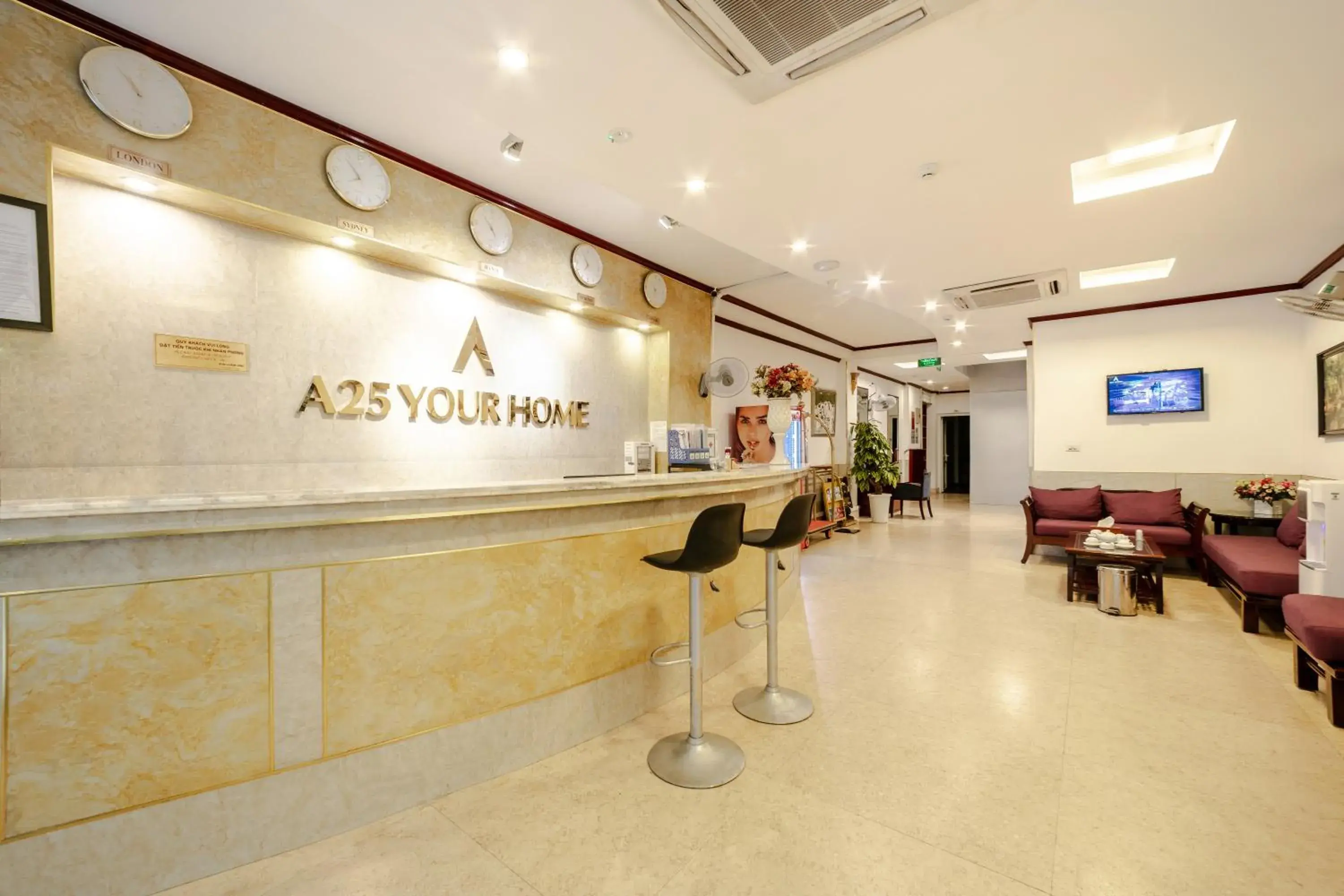Lobby or reception in A25 Hotel - 46 Châu Long Lobby or reception in A25 Hotel - 46 Châu Long
