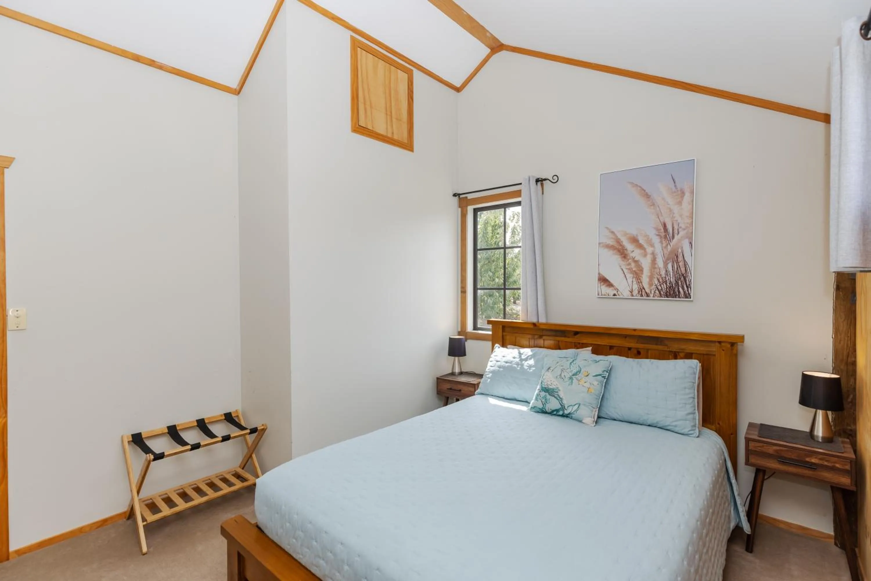 Bedroom, Bed in Nadarra Hideaway