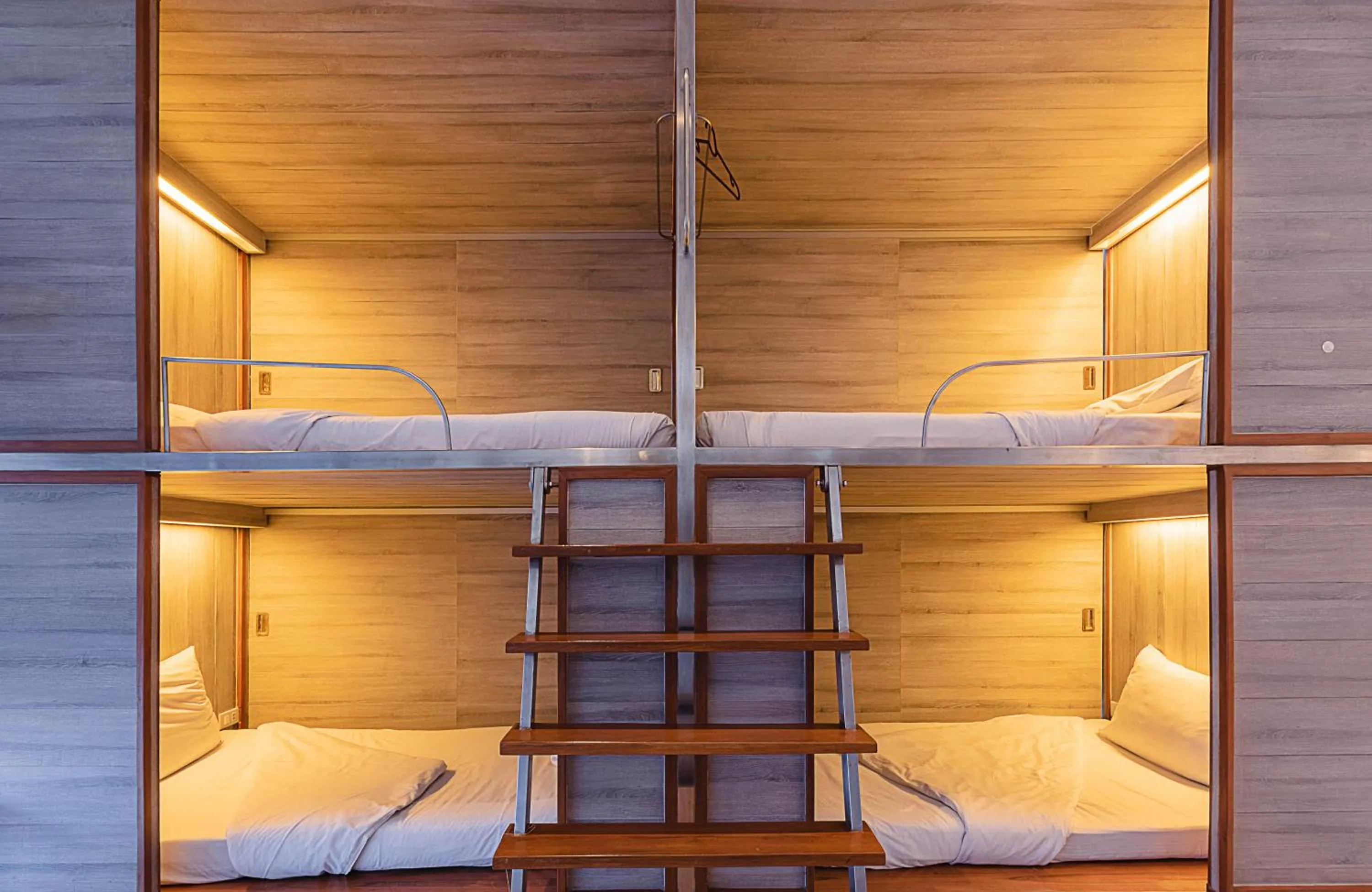 Bed in Boxpackers Pratunam