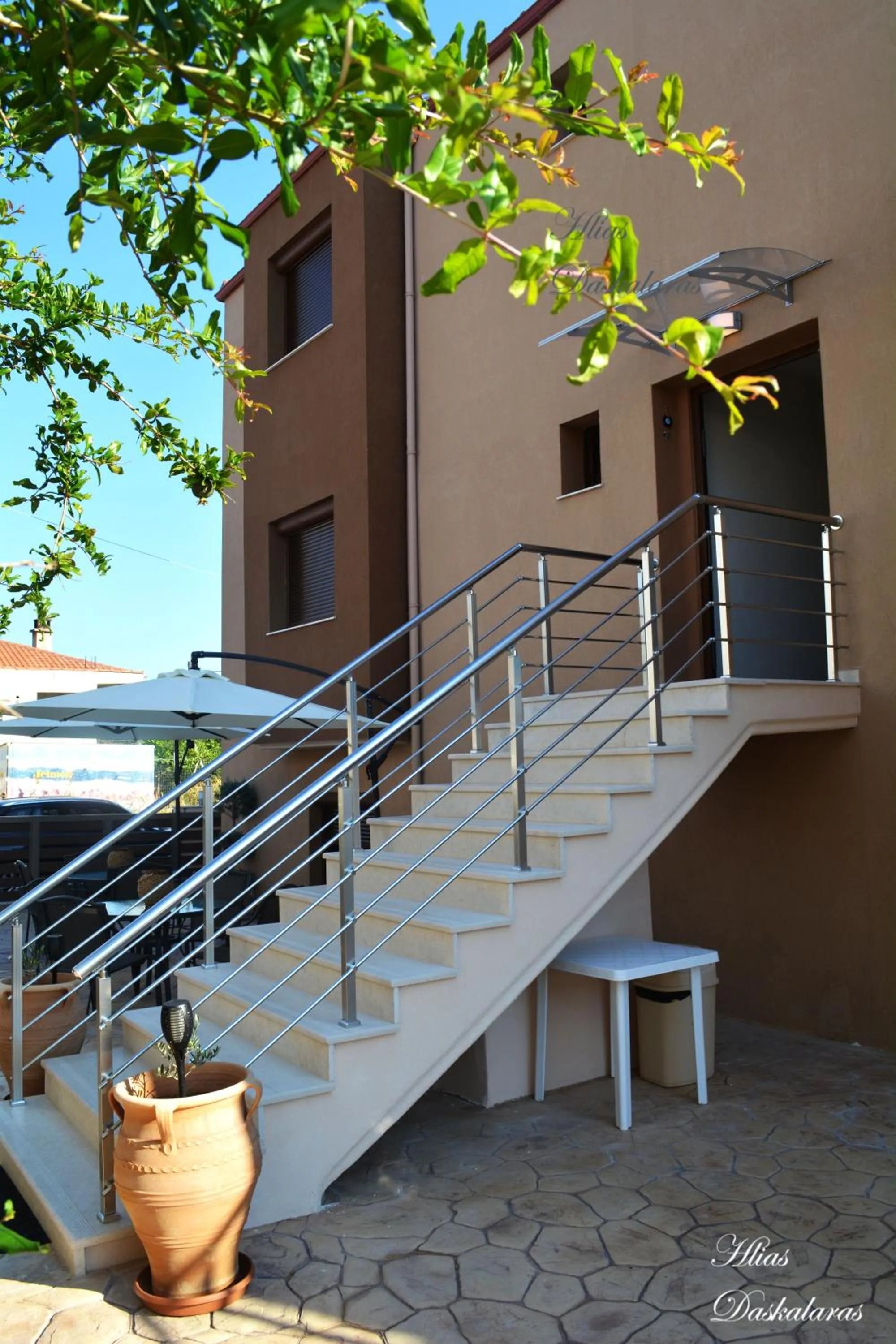 Patio in M&B boutique apartments