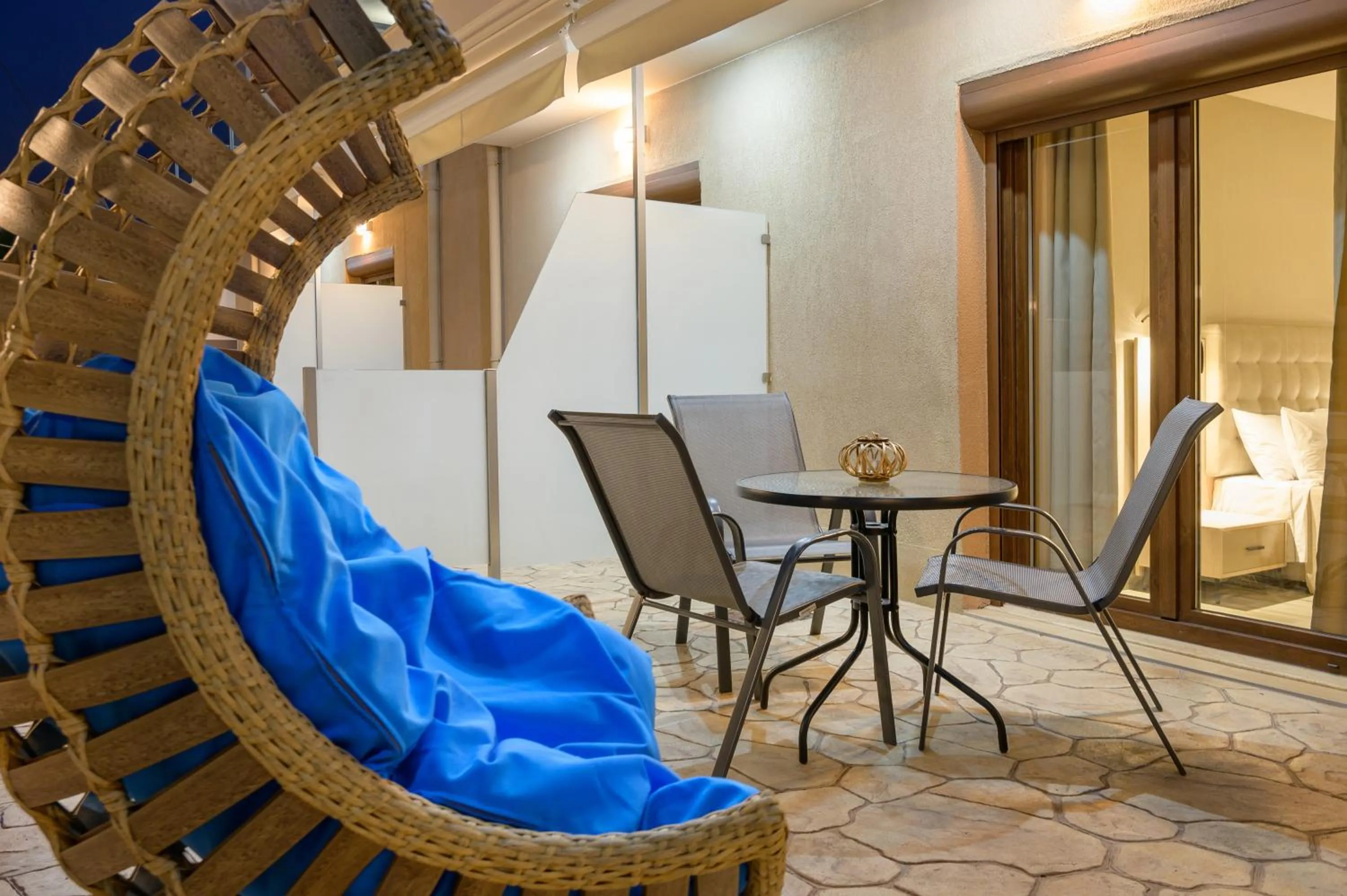 Patio in M&B boutique apartments