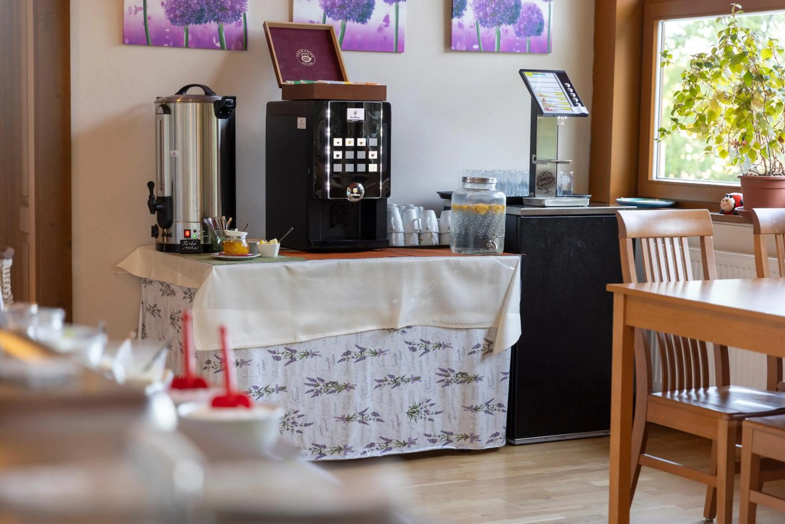 Coffee/tea facilities in Hotel Praděd Thamm