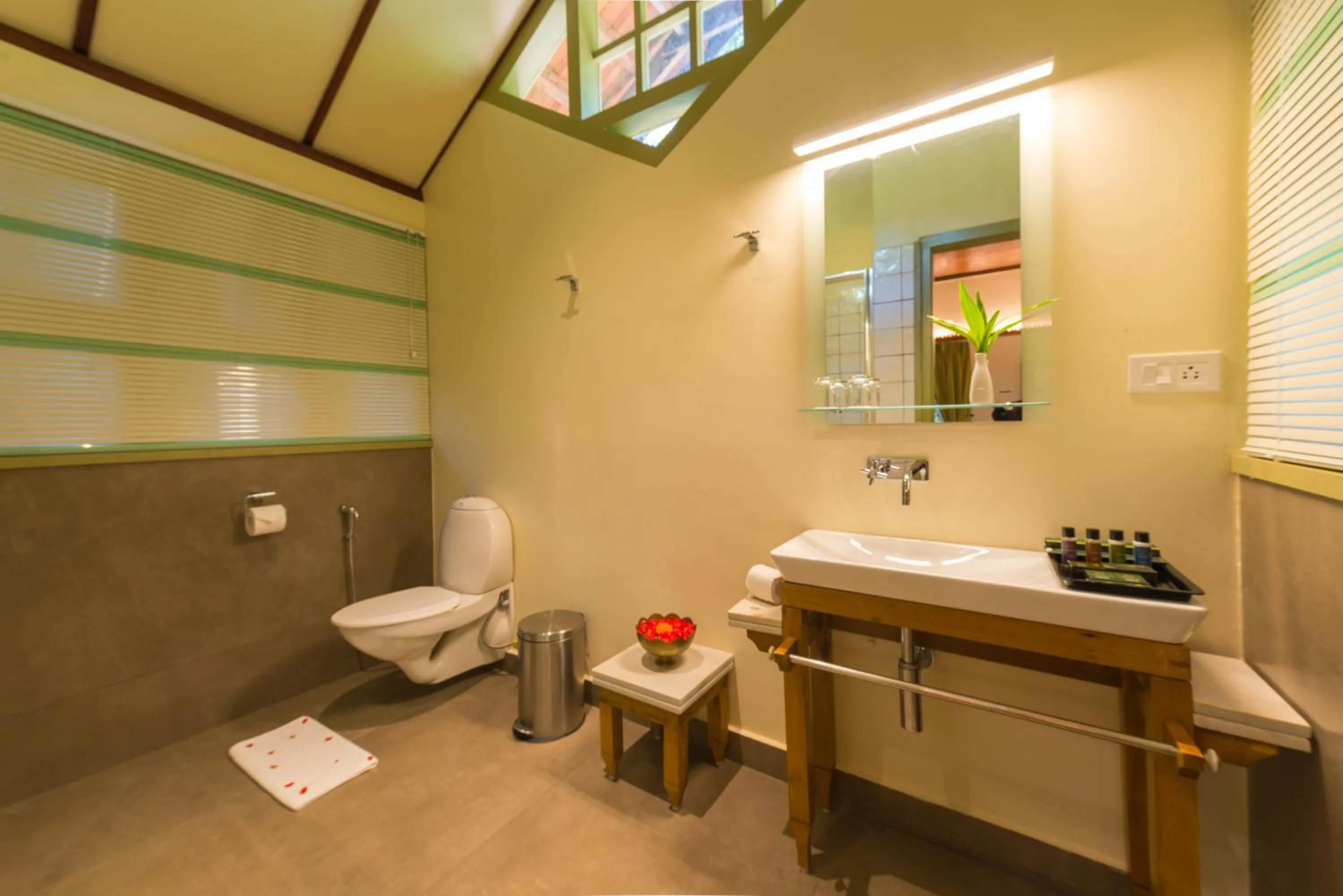 Bathroom in Mystic Mayapott, Thekkady