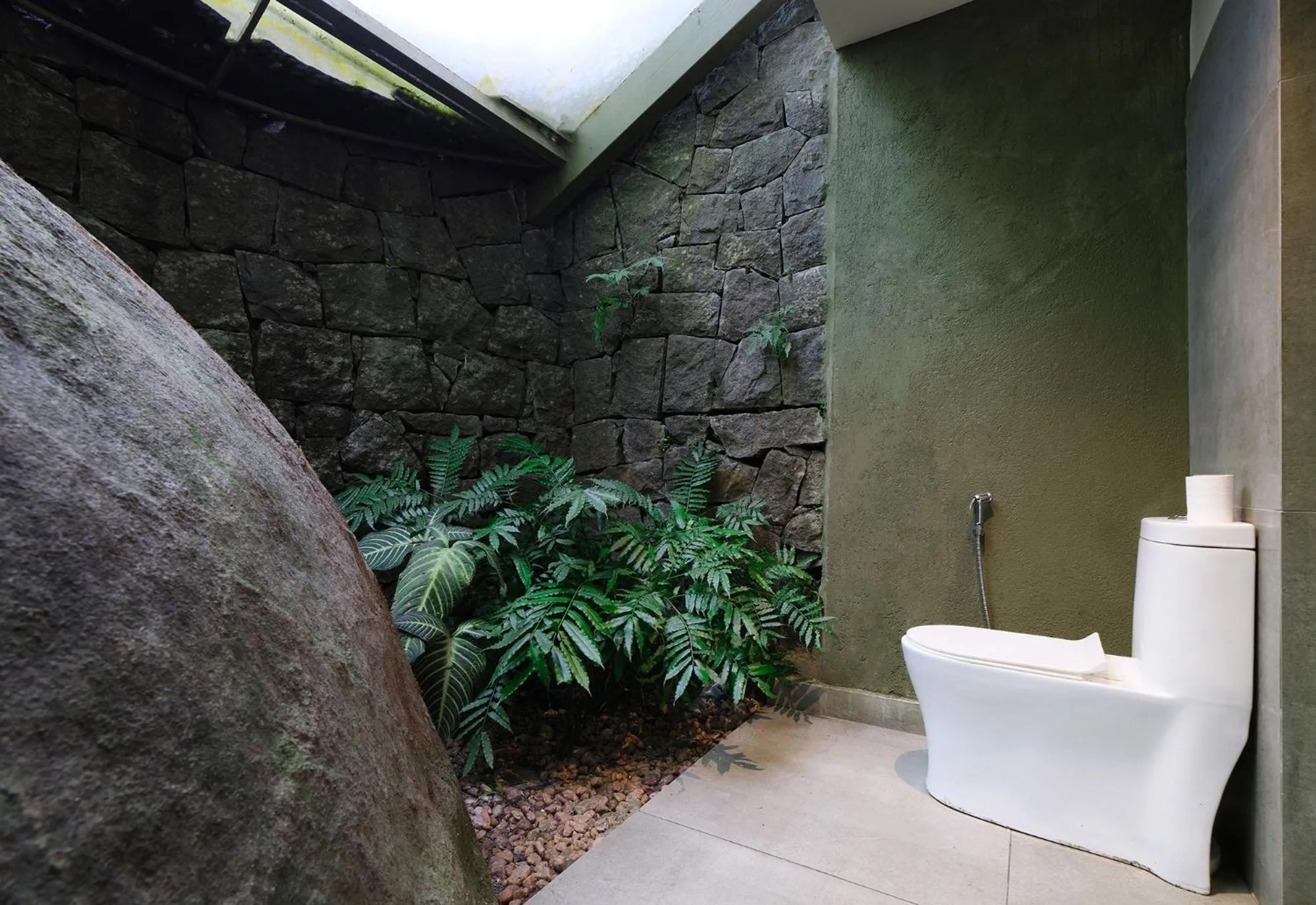 Bathroom in Mystic Mayapott, Thekkady