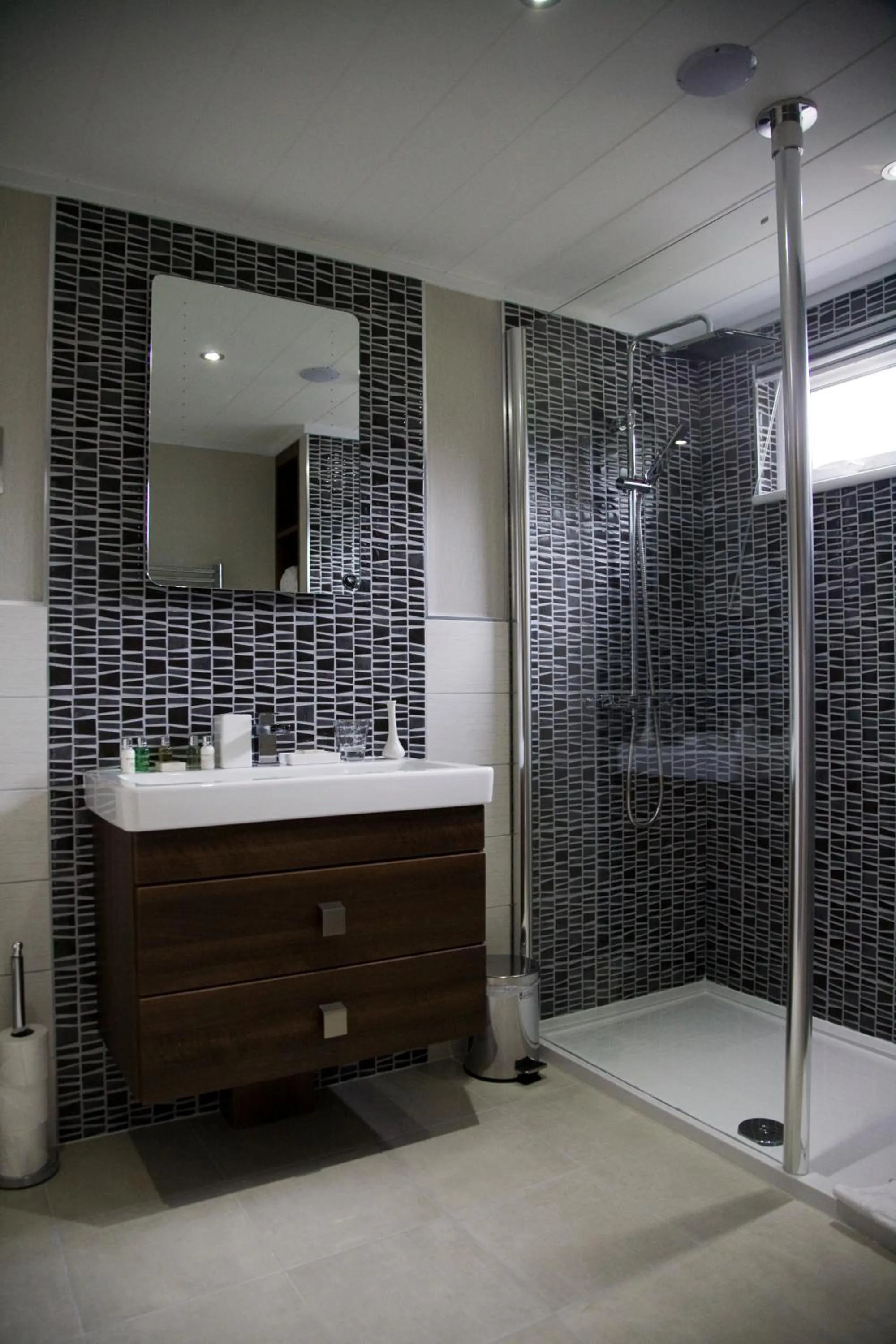 Bathroom in Kentisbury Grange