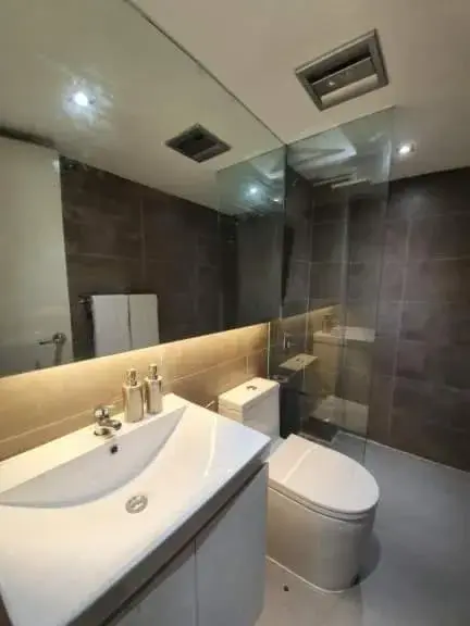 Deluxe Queen Room in Radlett Residences Hotel - Tuguegarao Deluxe Queen Room in Radlett Residences Hotel - Tuguegarao