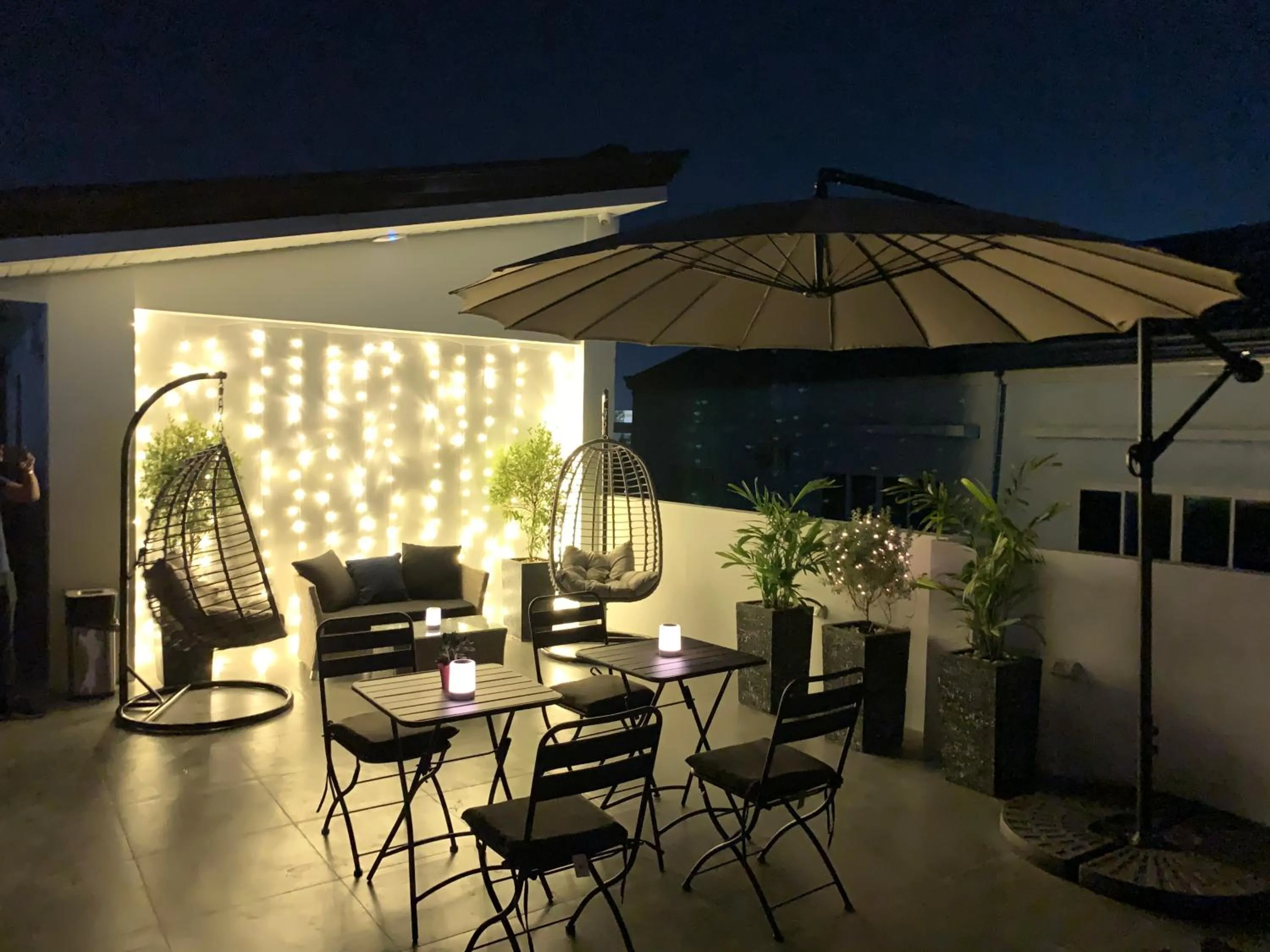 Patio in Radlett Residences Hotel - Tuguegarao