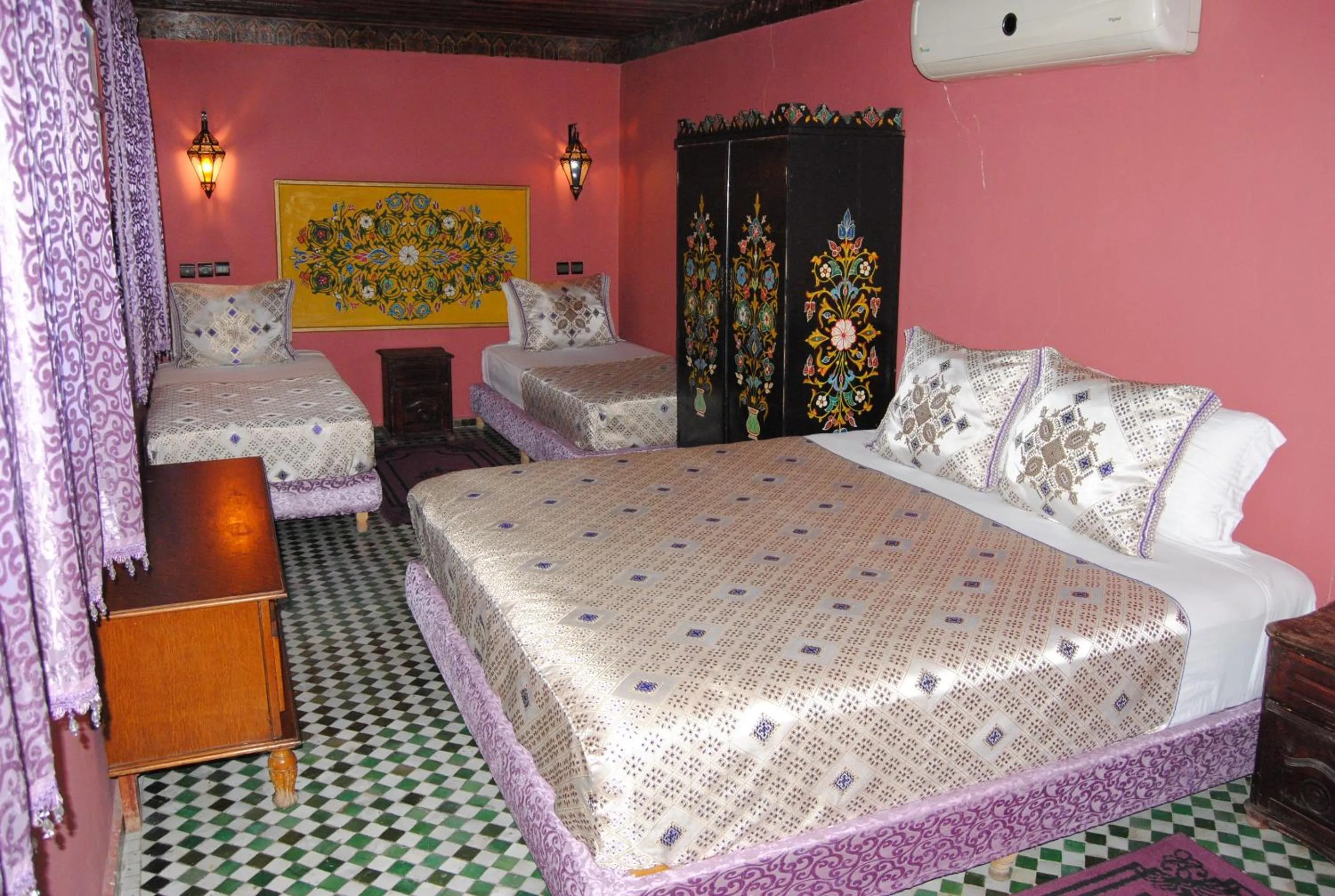 Bed in Riad El Bacha