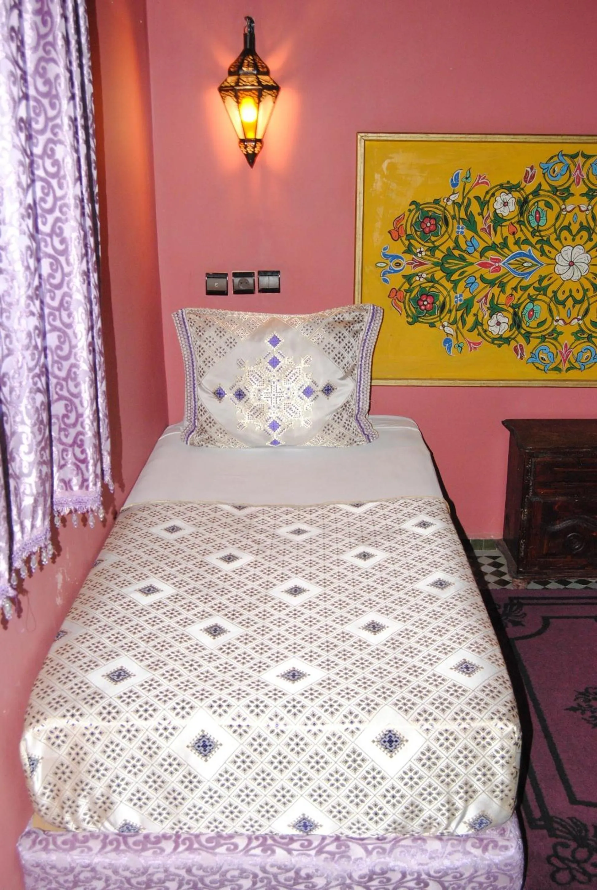 Bed in Riad El Bacha