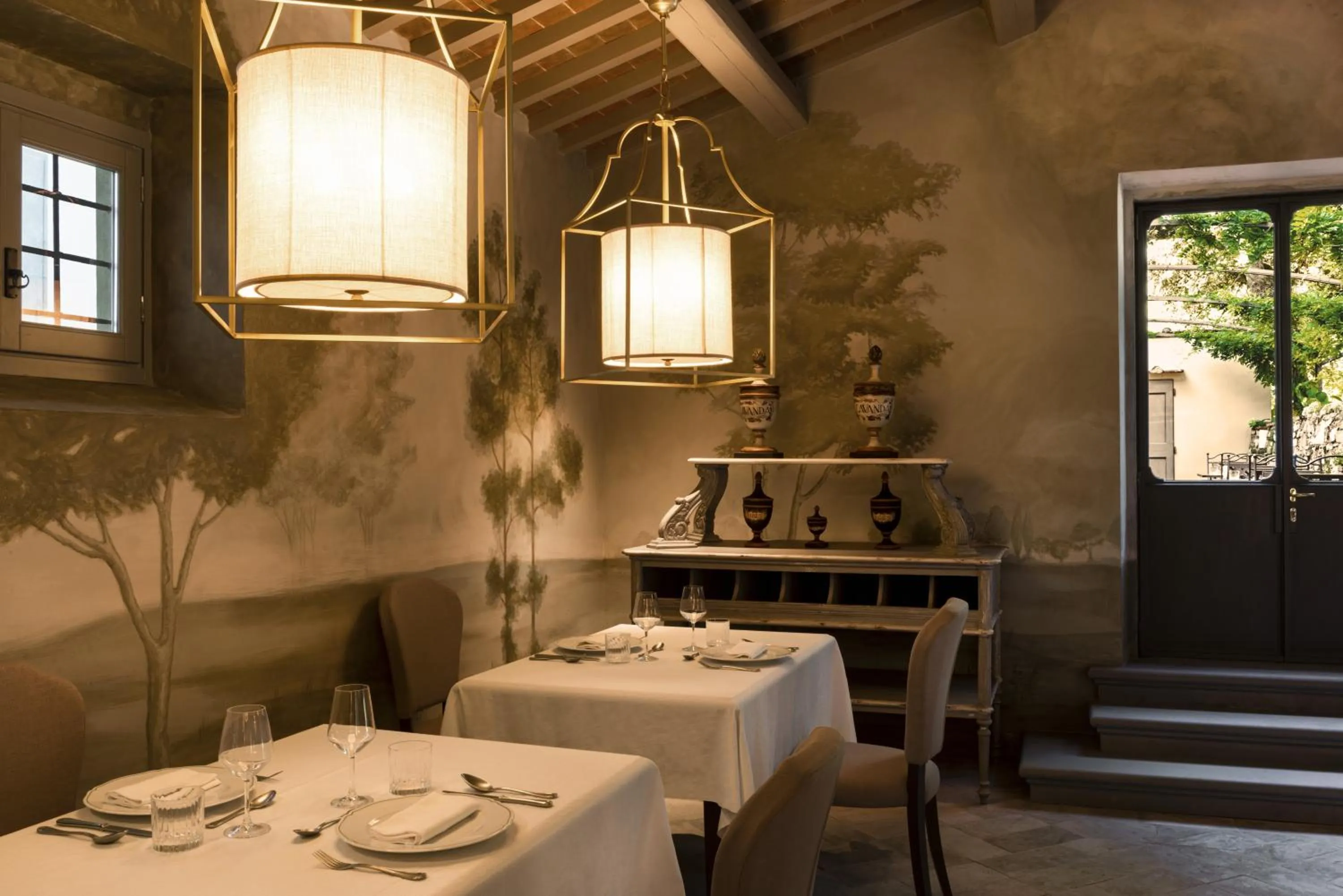 Restaurant/places to eat in Torre a Cona Wine Estate