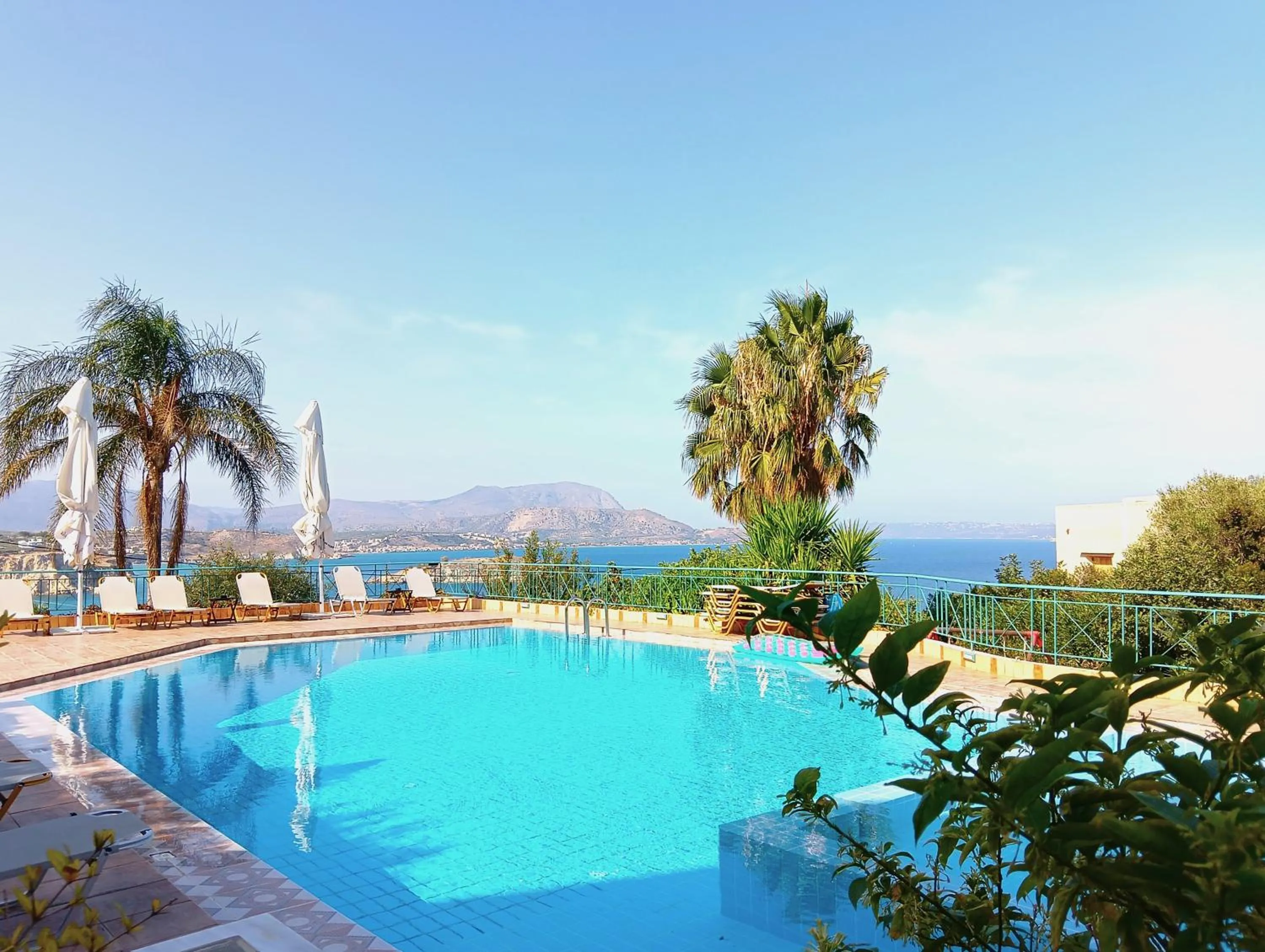 Swimming pool in Emerald