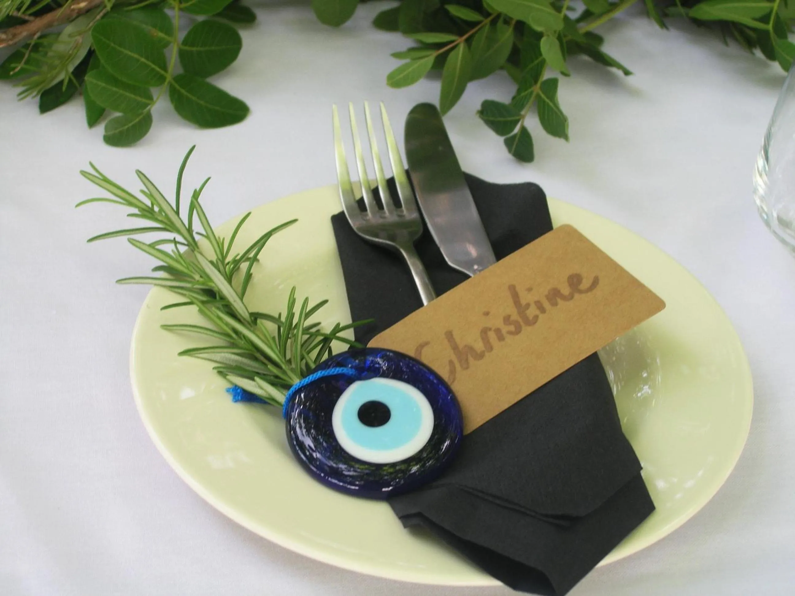Restaurant/places to eat in Emerald