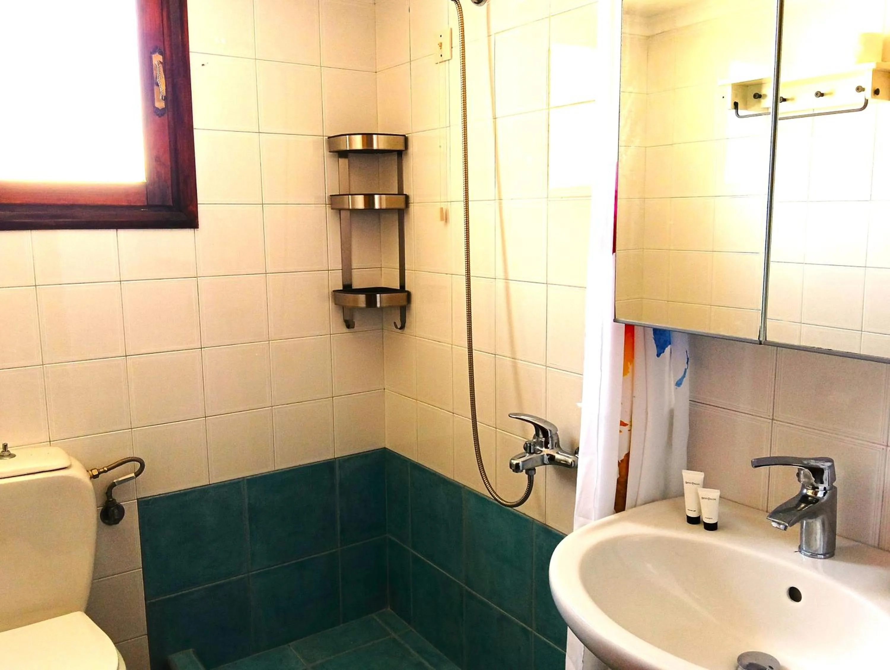 Bathroom in Emerald