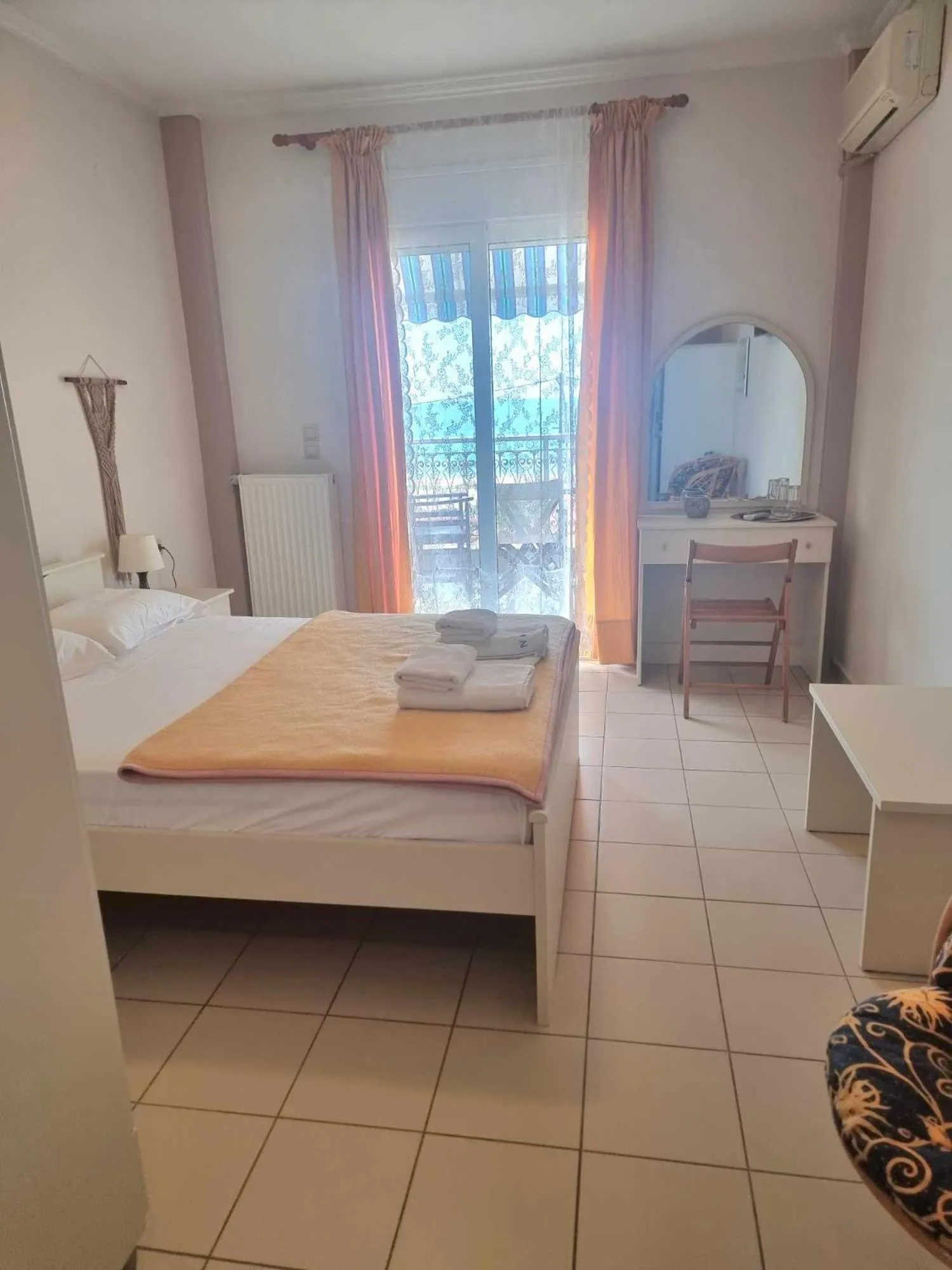 Bed in Hotel Nautilos