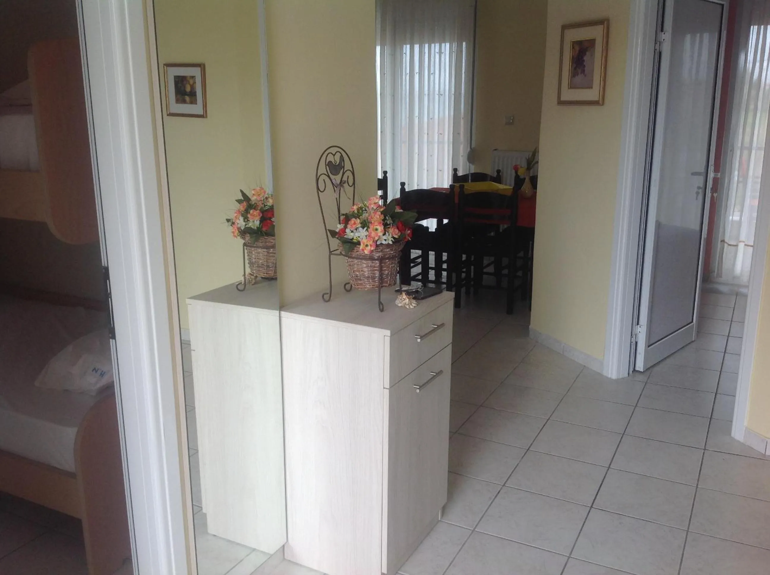 Photo of the whole room in Hotel Nautilos