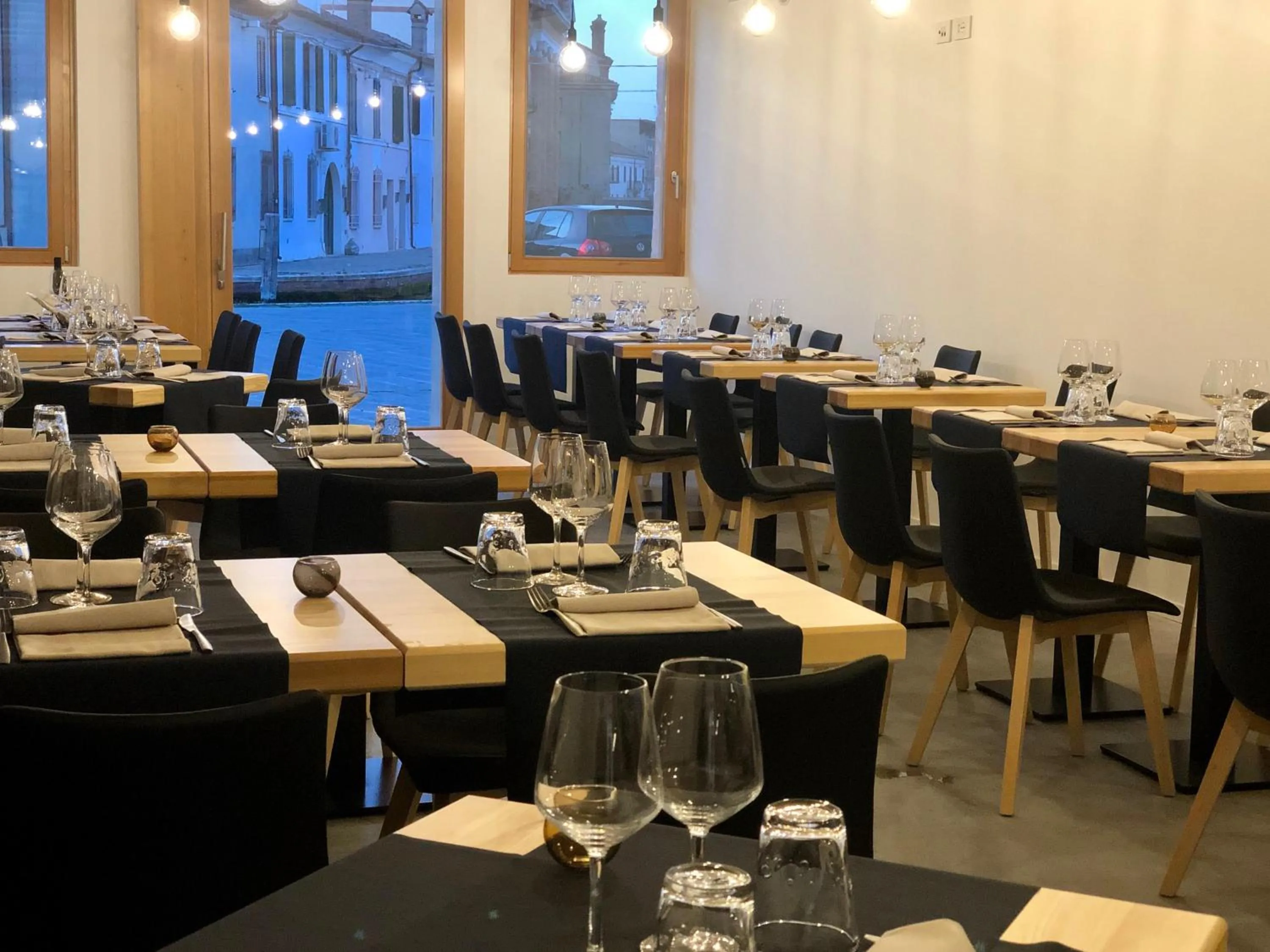 Restaurant/places to eat in Locanda del Delta