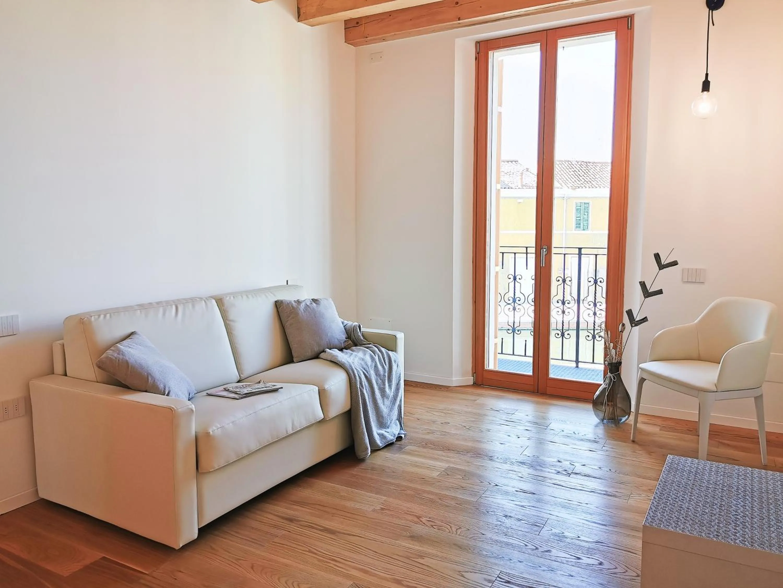 Seating area in Locanda del Delta