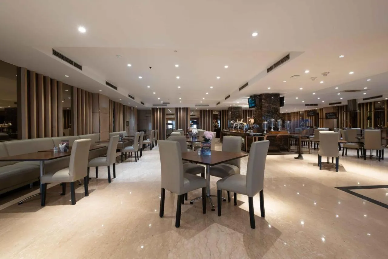 Orchardz Hotel Industri Jakarta Kemayoran