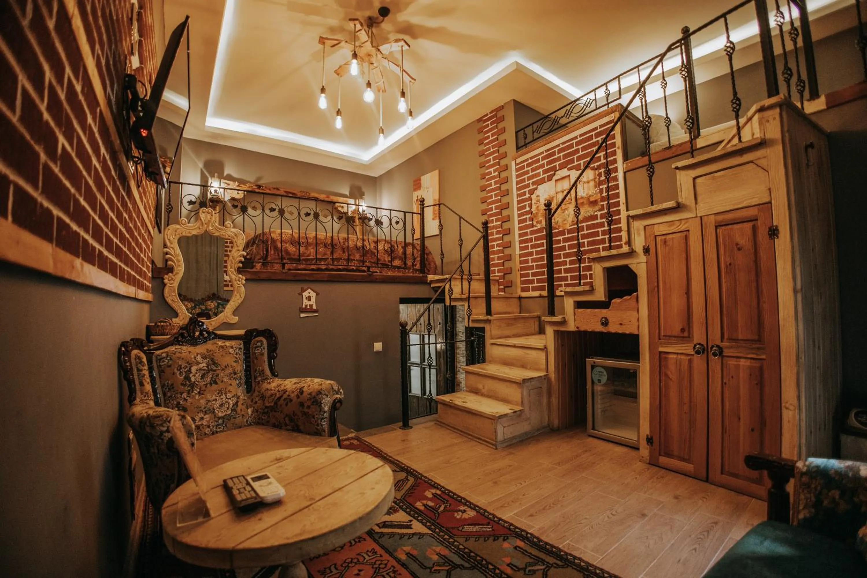 Photo of the whole room in Vintage Cave House Hotel