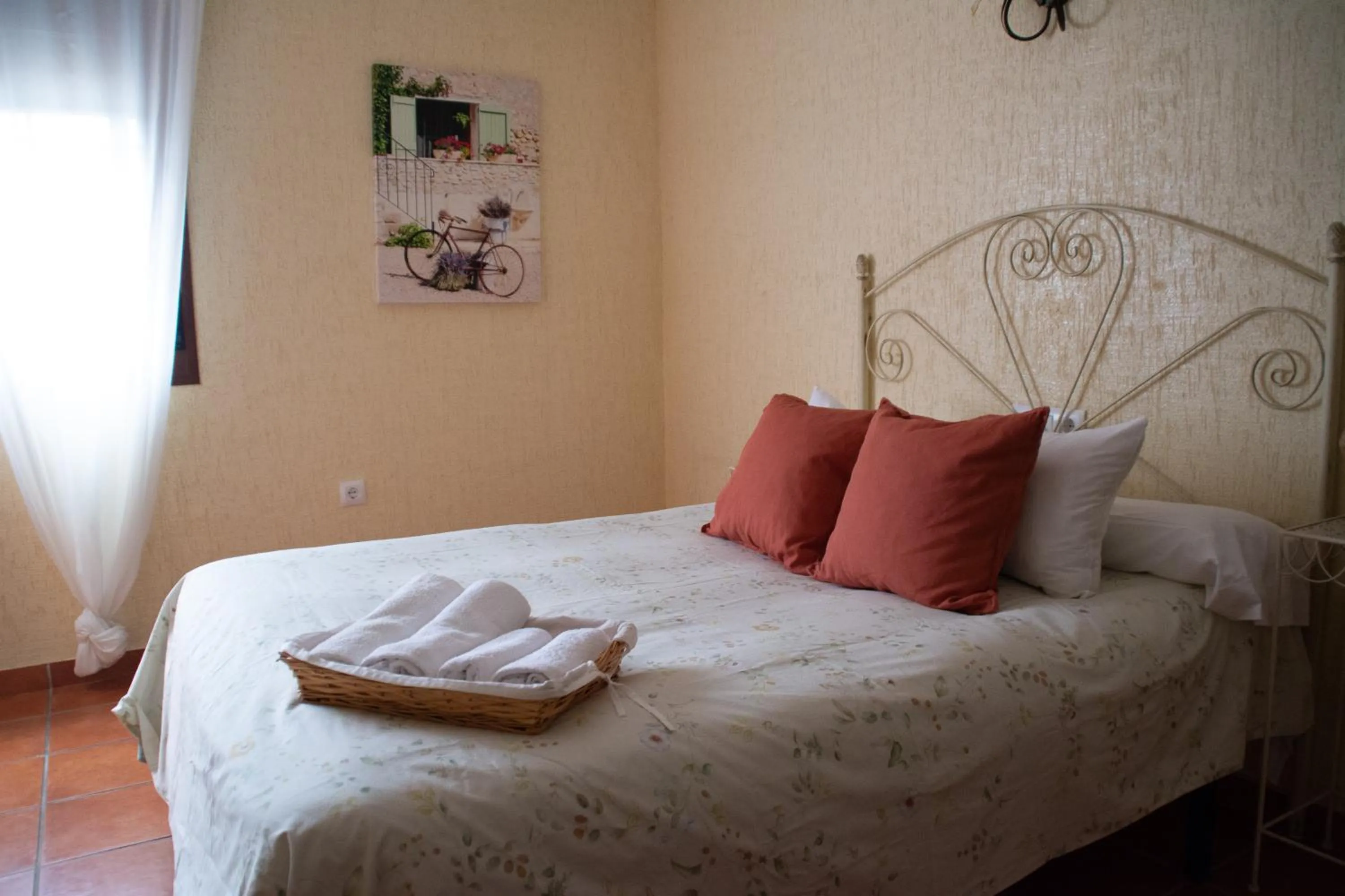 Bed in Hostal Rural La Plata Parking Incluido