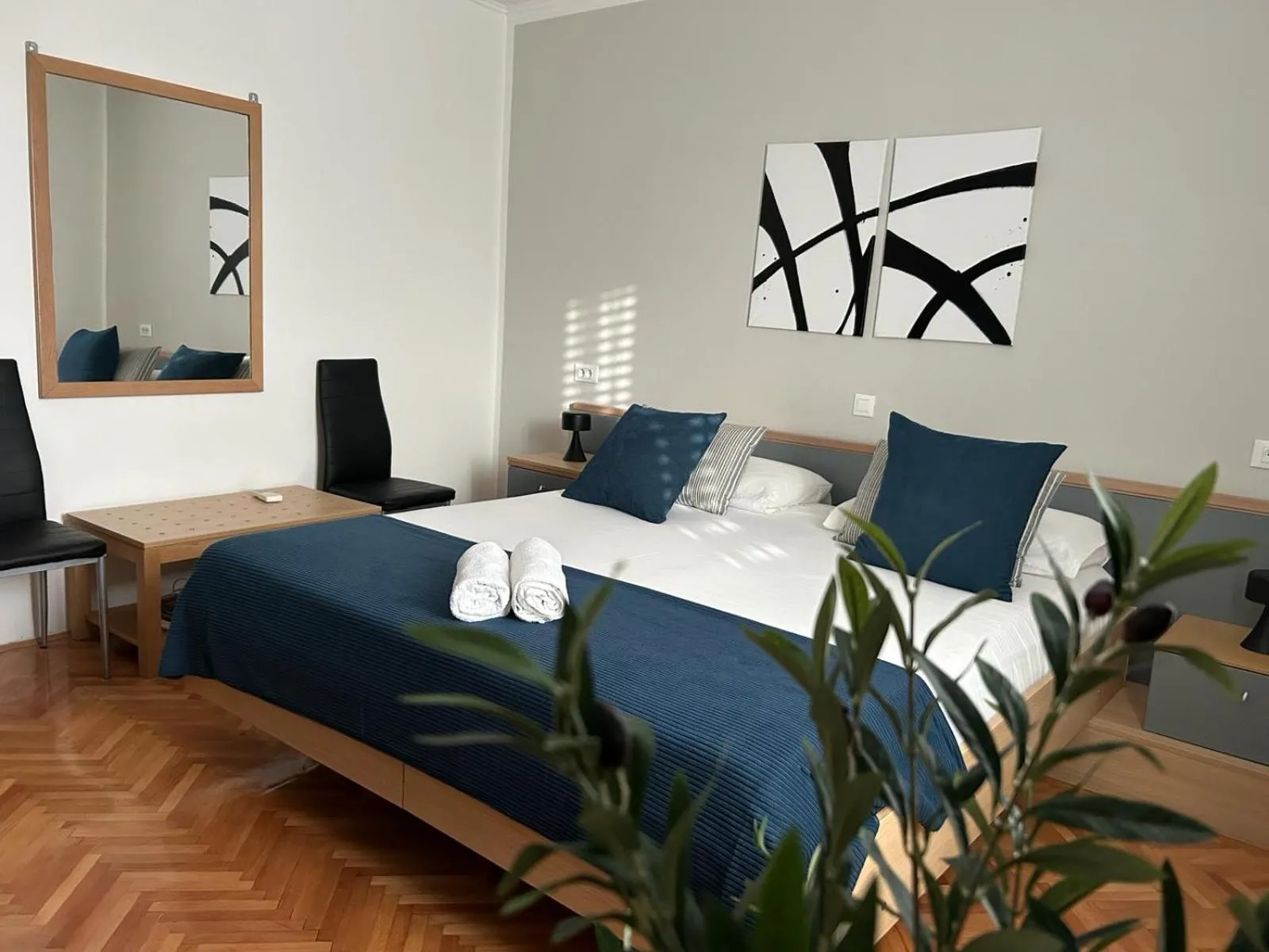 Bedroom, Bed in Perina Apartment - free parking