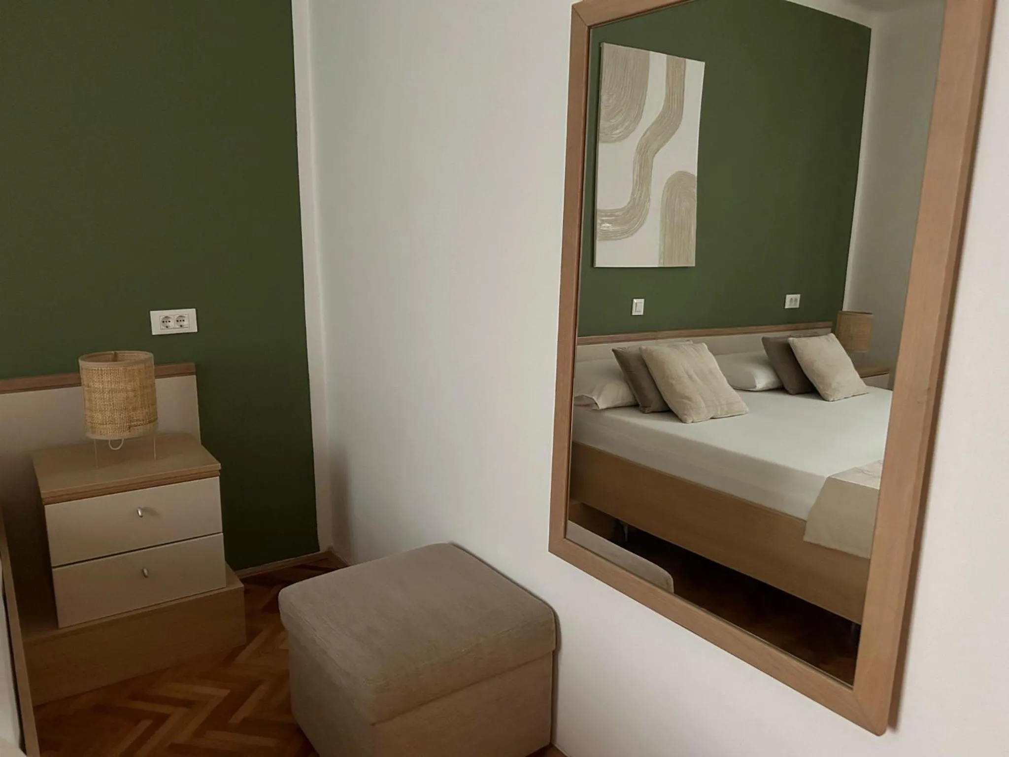 Bedroom, Bed in Perina Apartment - free parking