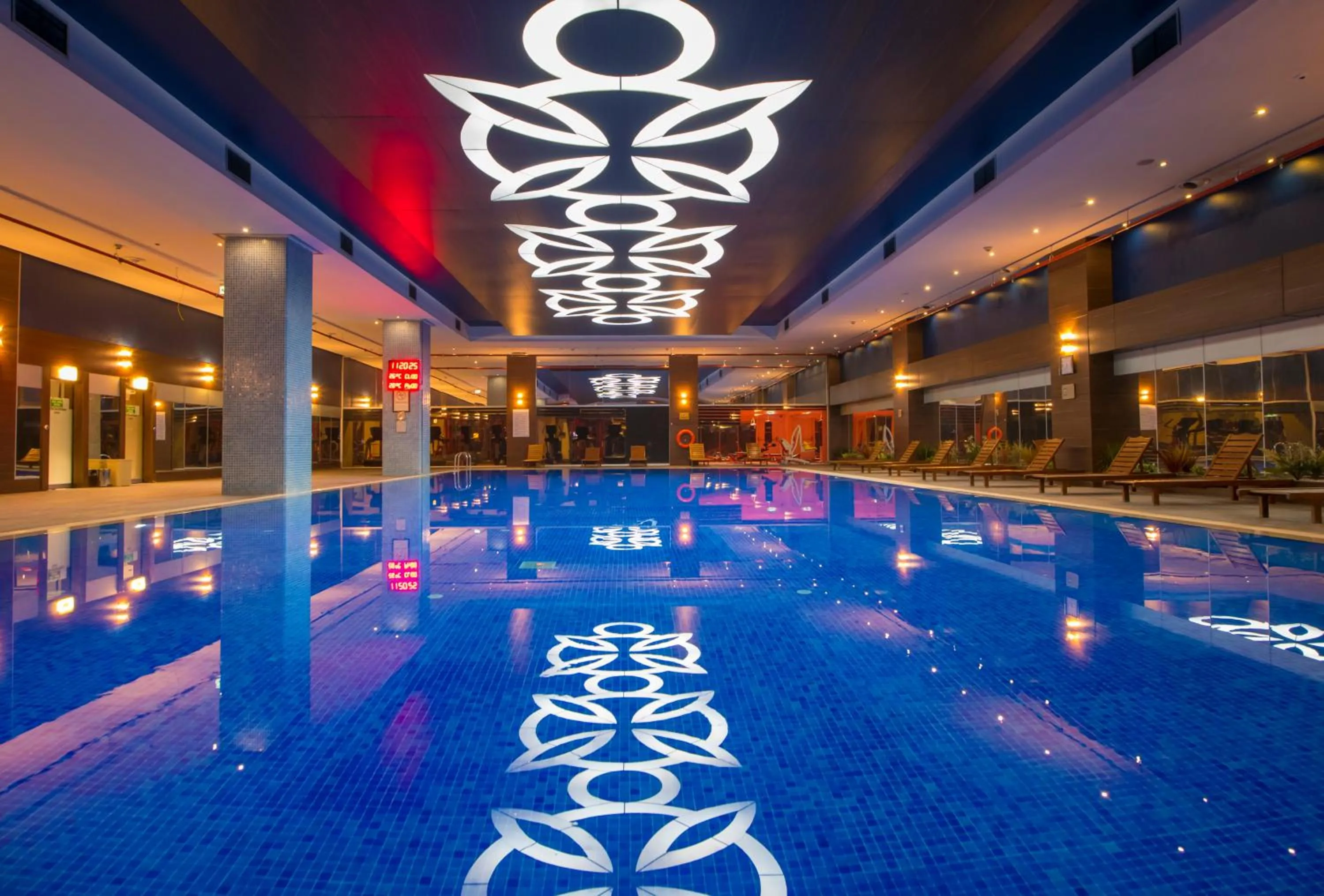 Swimming pool in Crowne Plaza Kayseri by IHG