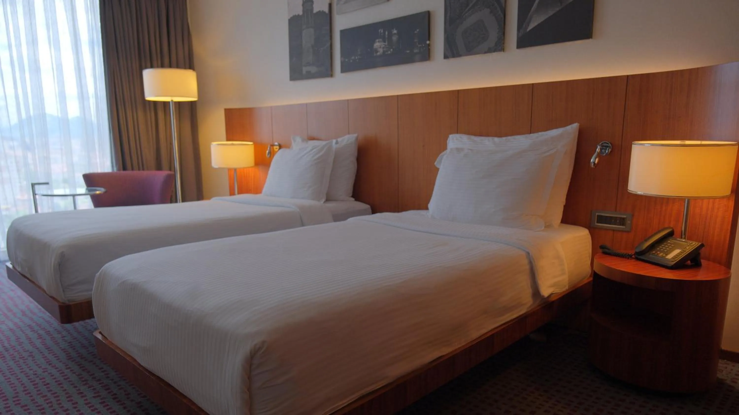 Photo of the whole room in Crowne Plaza Kayseri by IHG