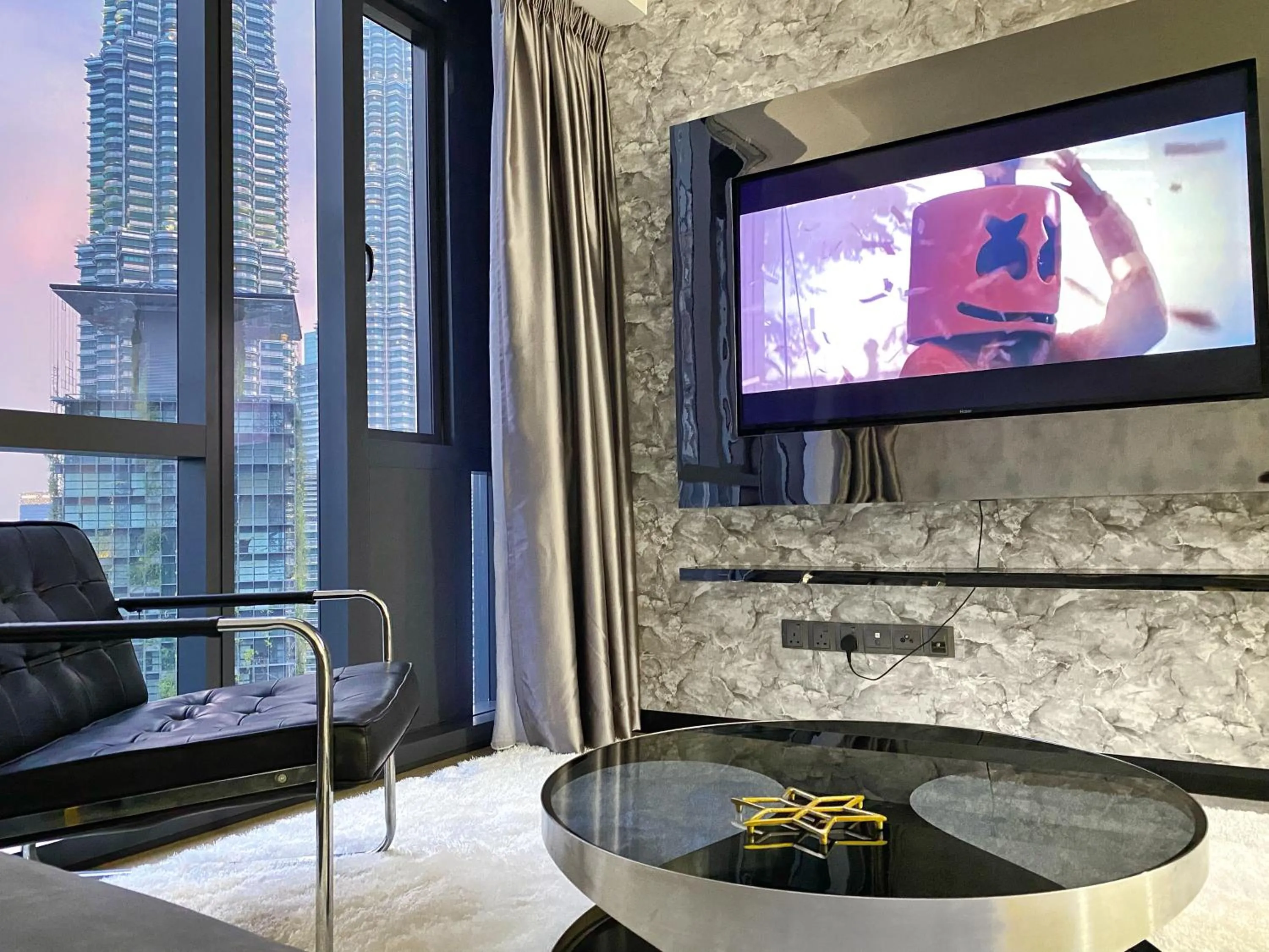 TV and multimedia in Like Home Star KLCC