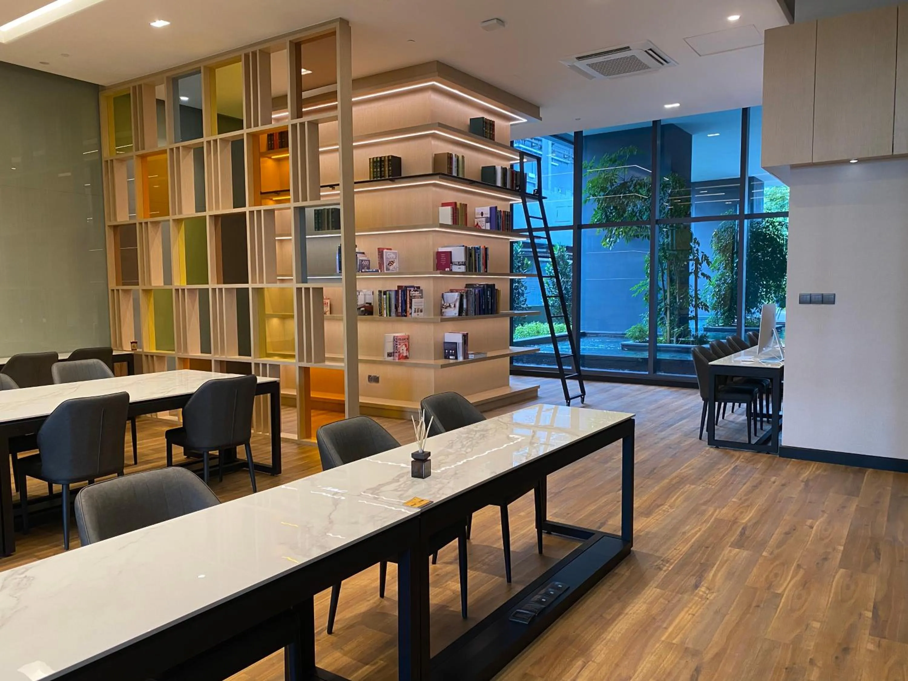 Business facilities in Like Home Star KLCC