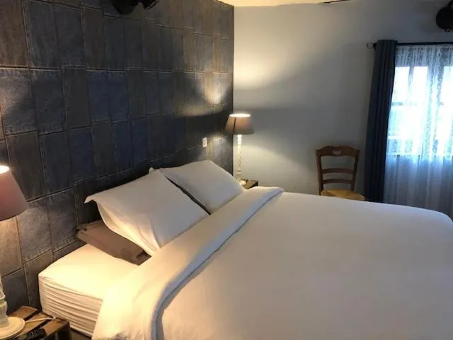 Bed in Cuerne bed&breakfast