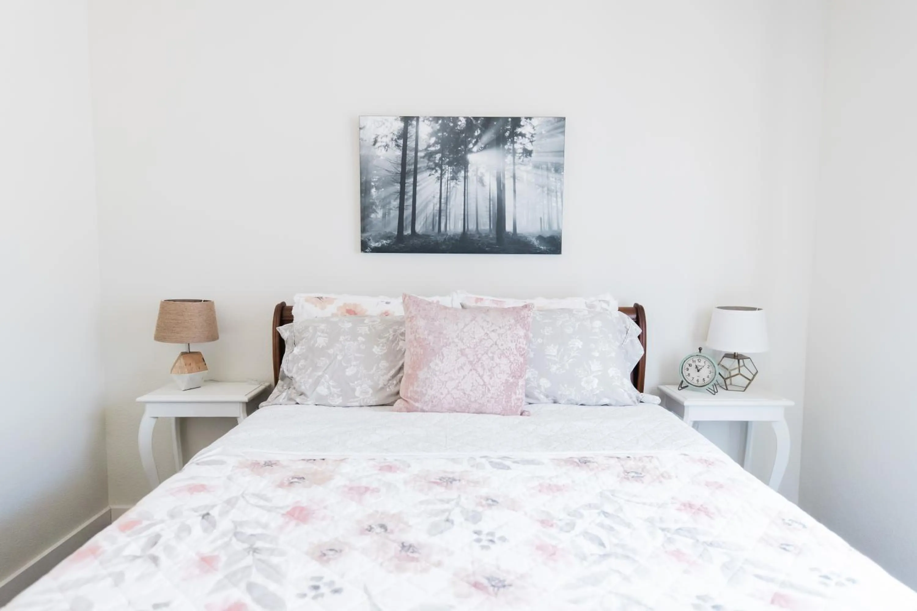 Bed in Moon Ranch - a gateway to Yosemite