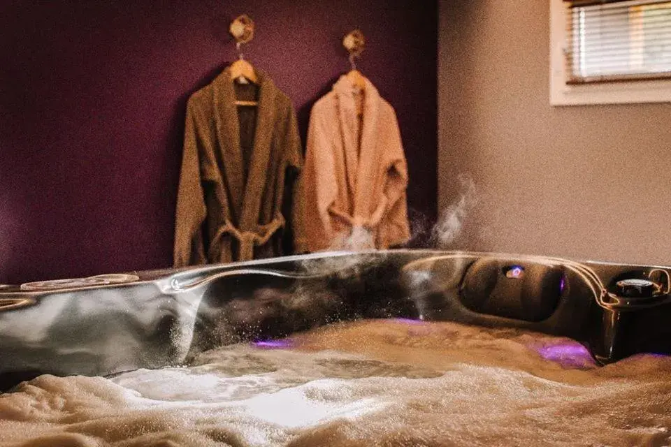 Spa and wellness centre/facilities in La Suite de l'Elixir Spa and wellness centre/facilities in La Suite de l'Elixir