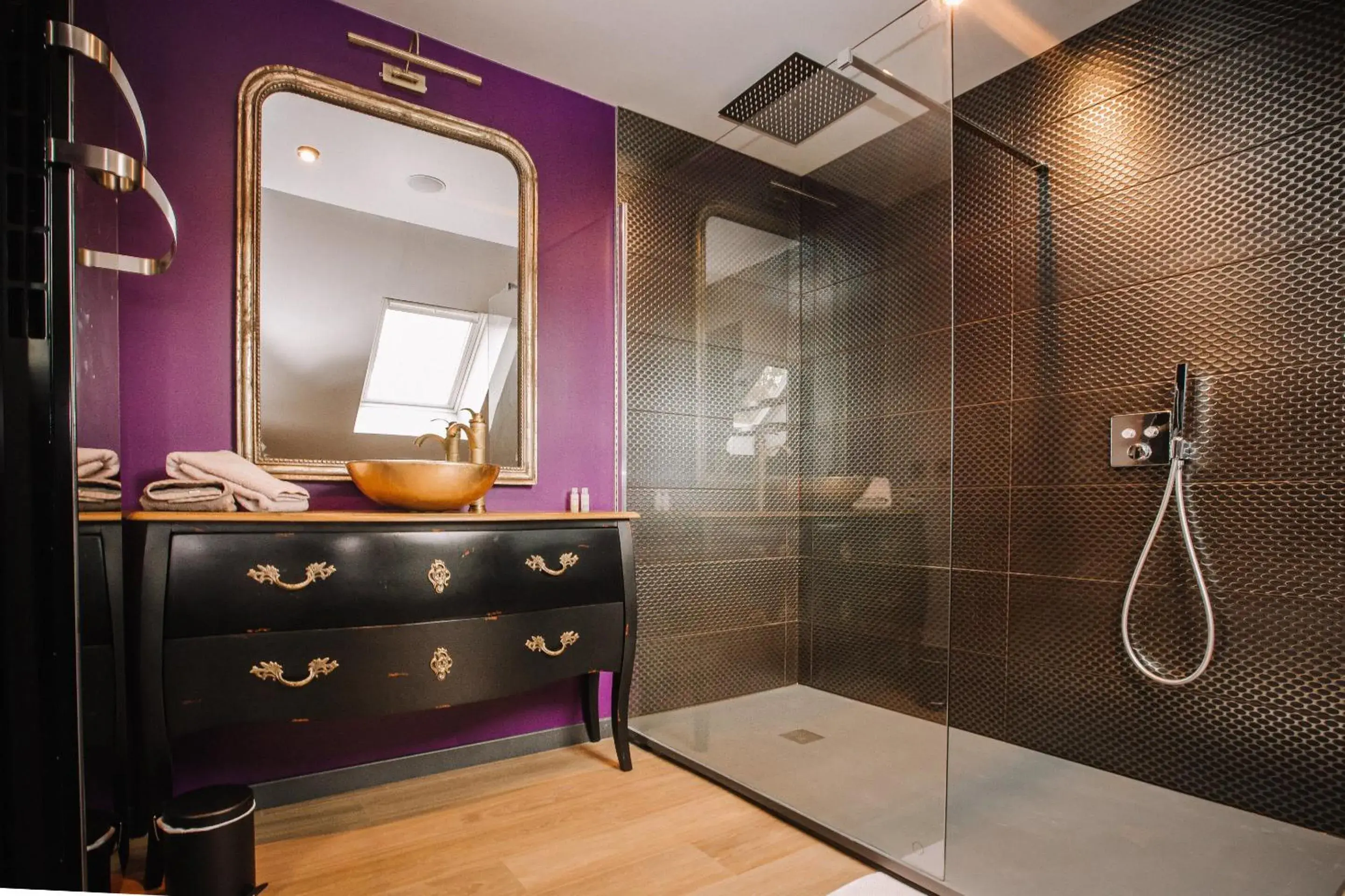 Bathroom in La Suite de l'Elixir Bathroom in La Suite de l'Elixir