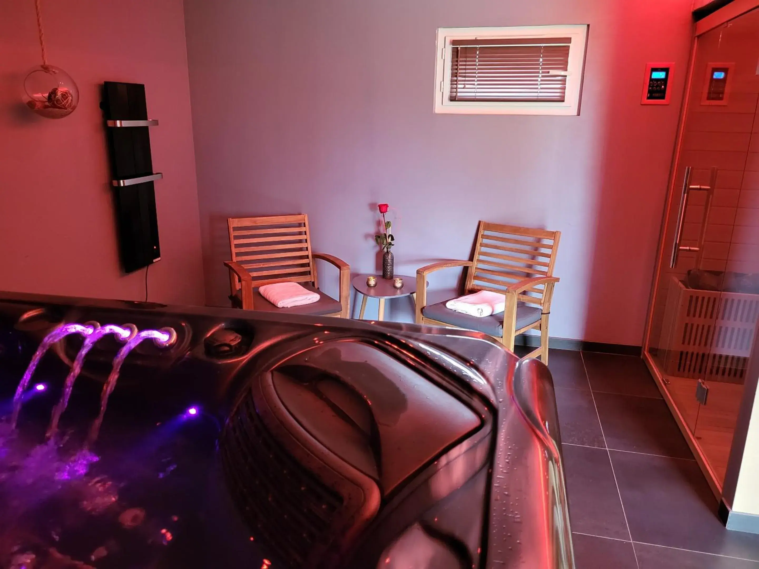 Spa and wellness centre/facilities in La Suite de l'Elixir Spa and wellness centre/facilities in La Suite de l'Elixir