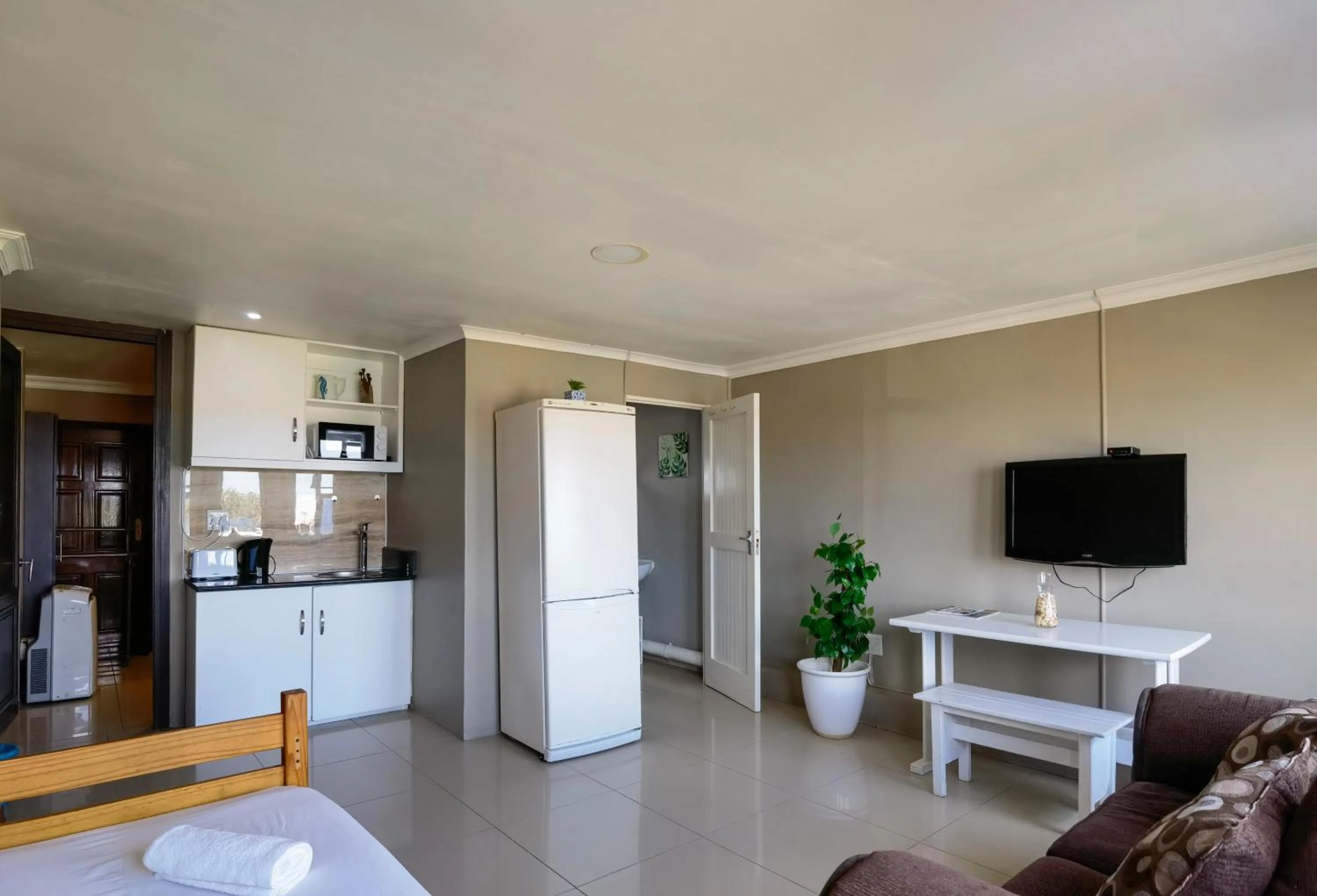 TV and multimedia in Ballito Backpackers