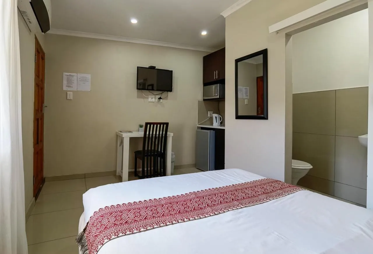 TV and multimedia, Bed in Ballito Backpackers