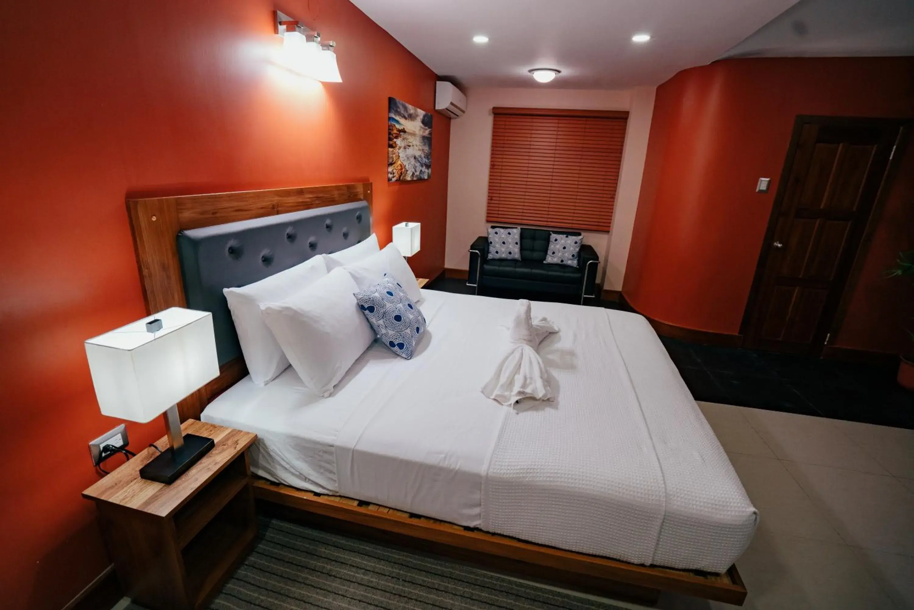 Superior King Room in Runway Hotel Superior King Room in Runway Hotel