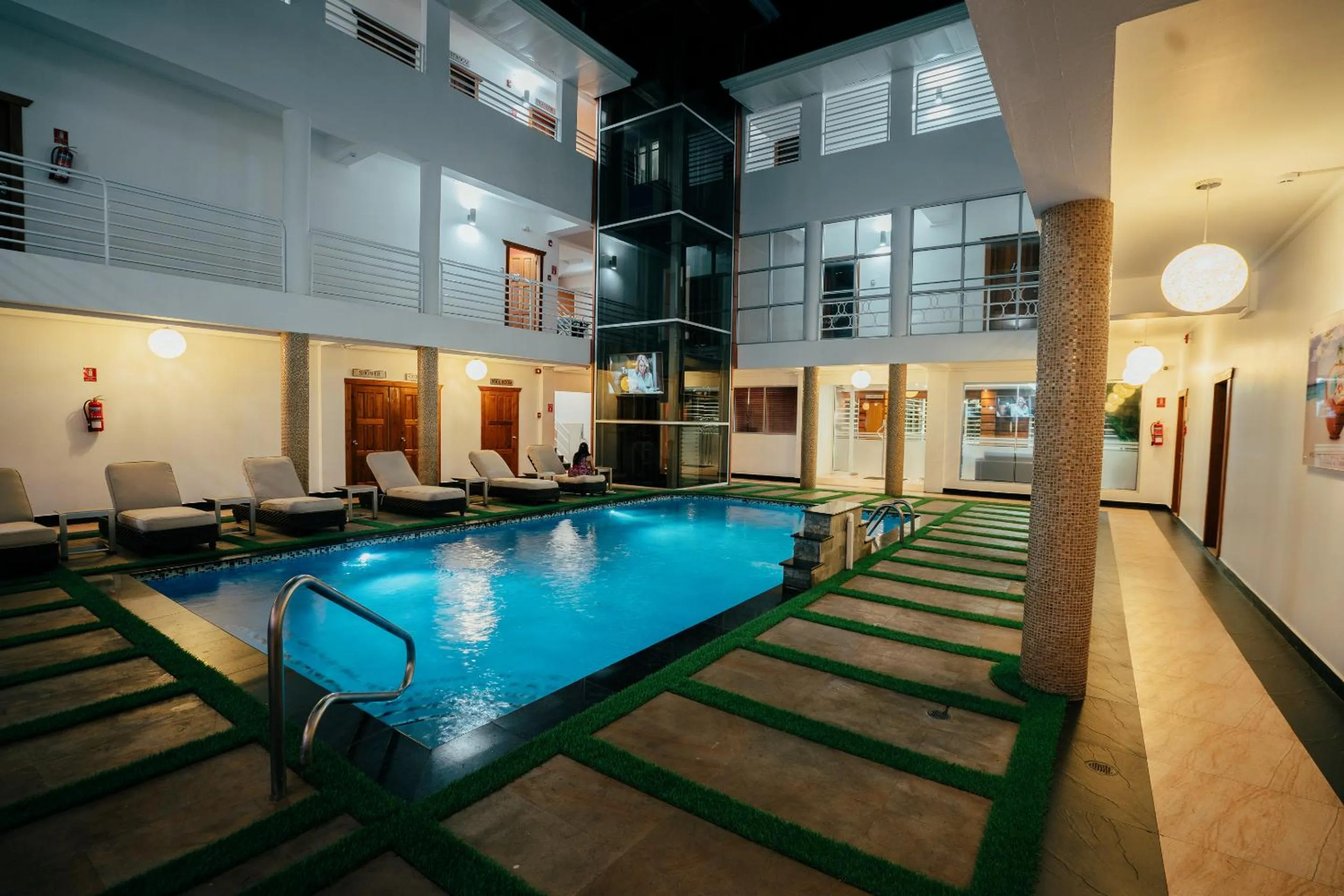 Pool view in Runway Hotel