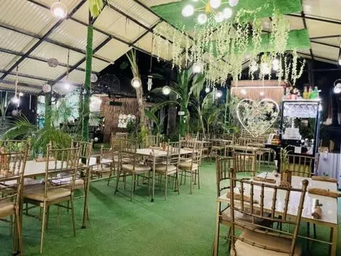 Restaurant/places to eat in Ecostay Panglao Resort Hotel