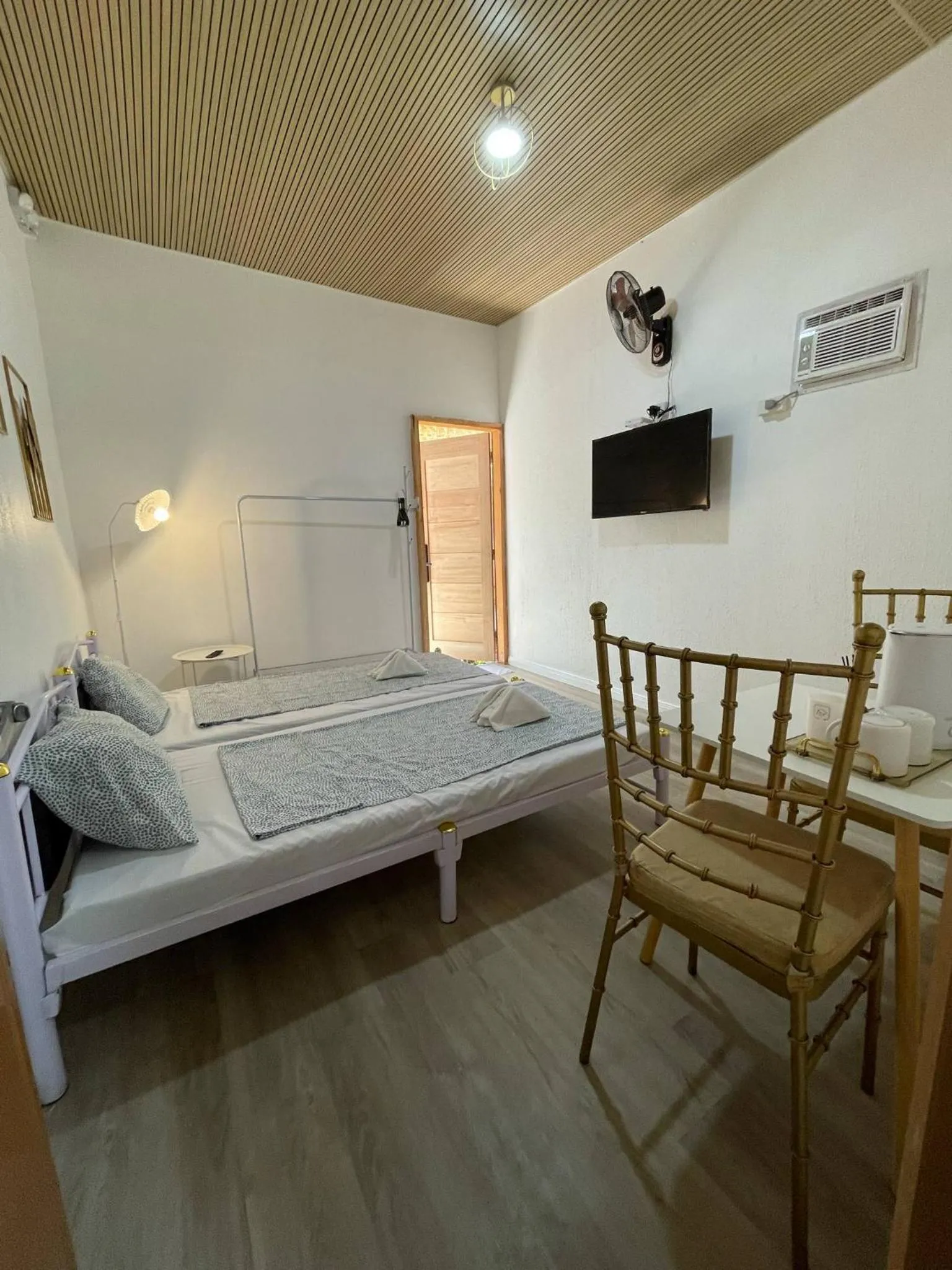 Bed in Ecostay Panglao Resort Hotel