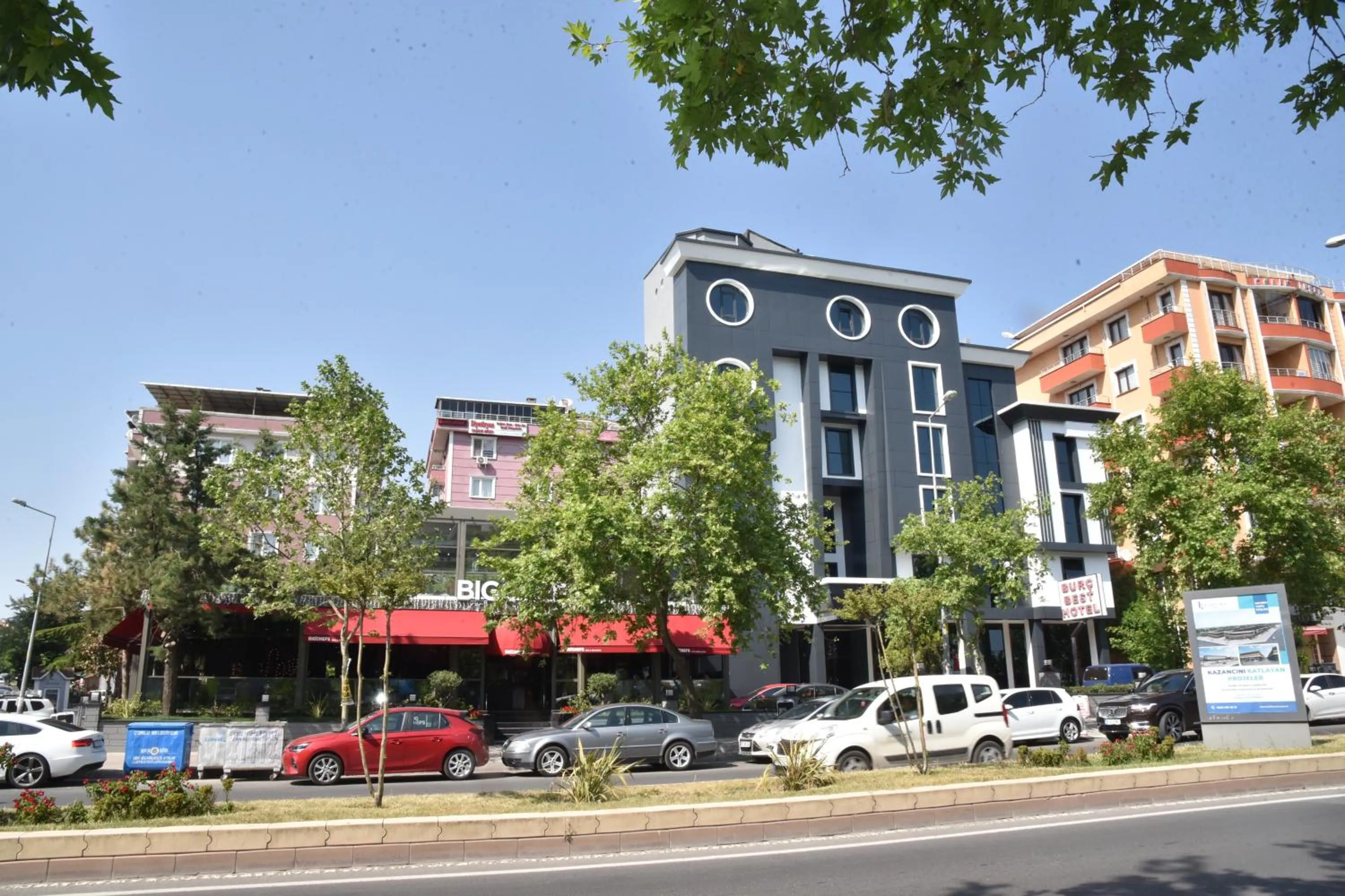 Property building in Yeşilyurt Park Otel
