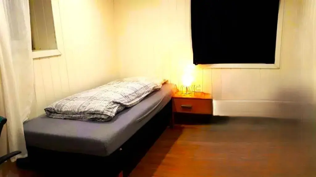 Economy Single Room in Hage Rooms Economy Single Room in Hage Rooms