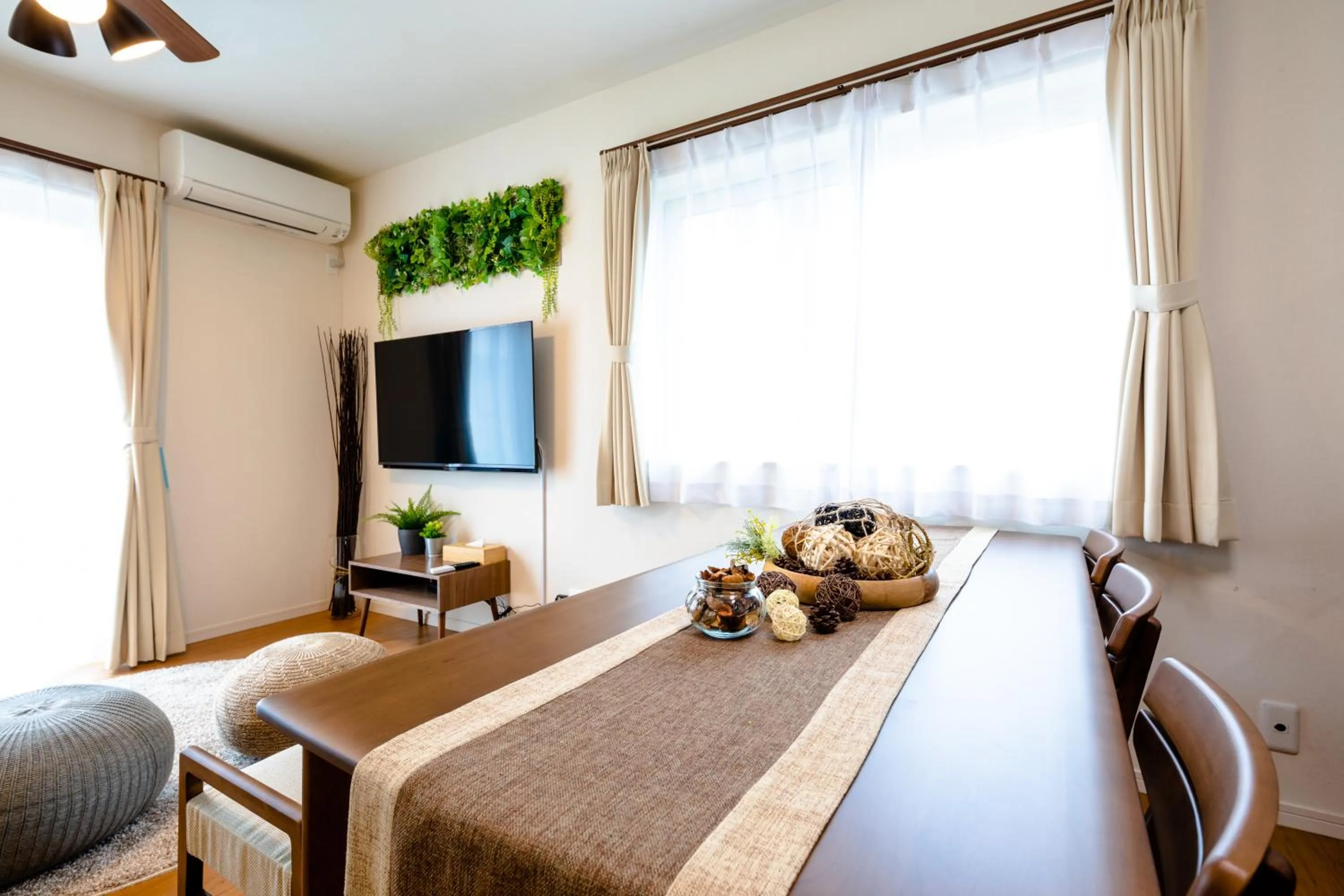 Living room, Bed in ID-STAY Kawaguchiko Ⅱ