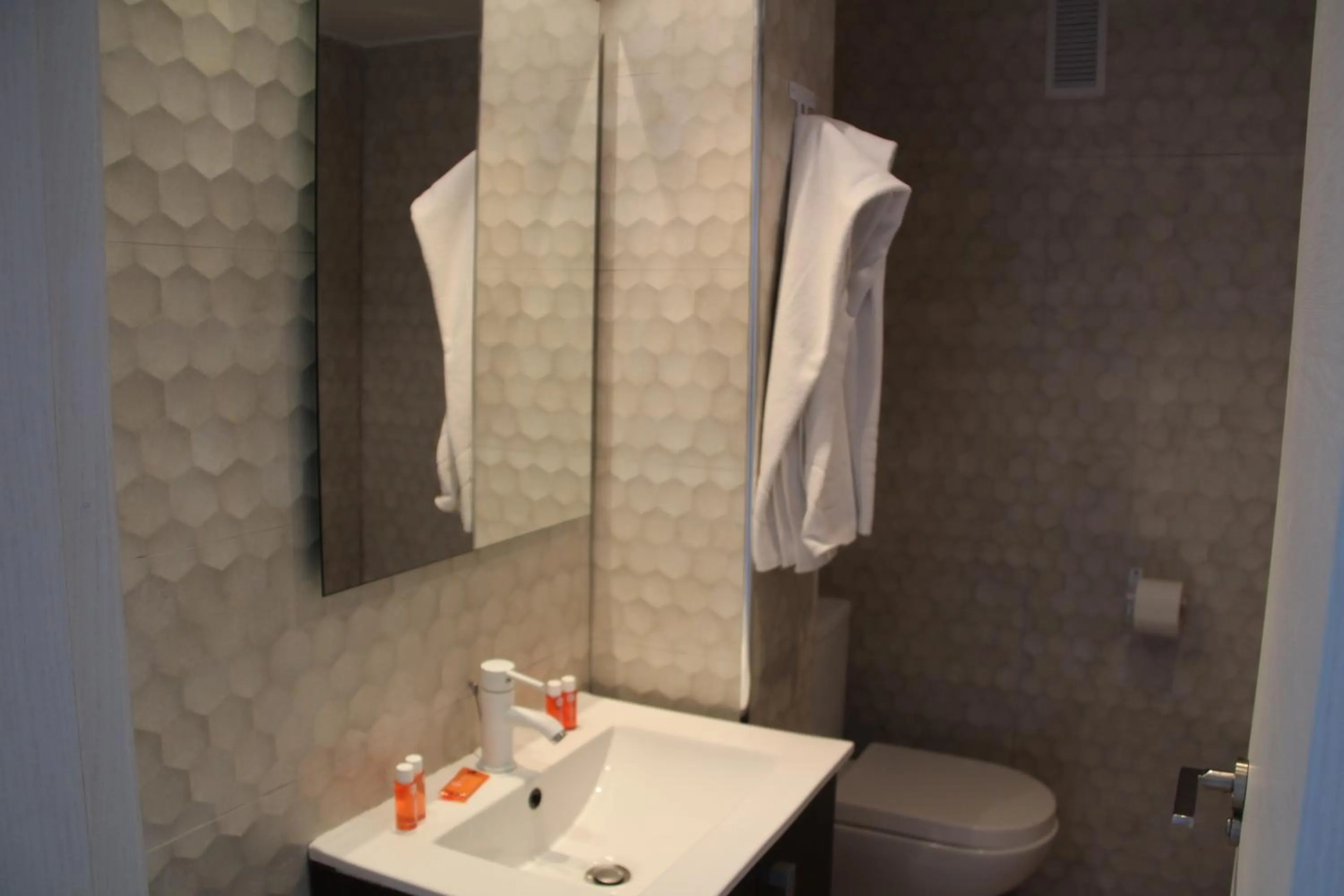 Bathroom in Apartamentos Buenos Aires By Mc