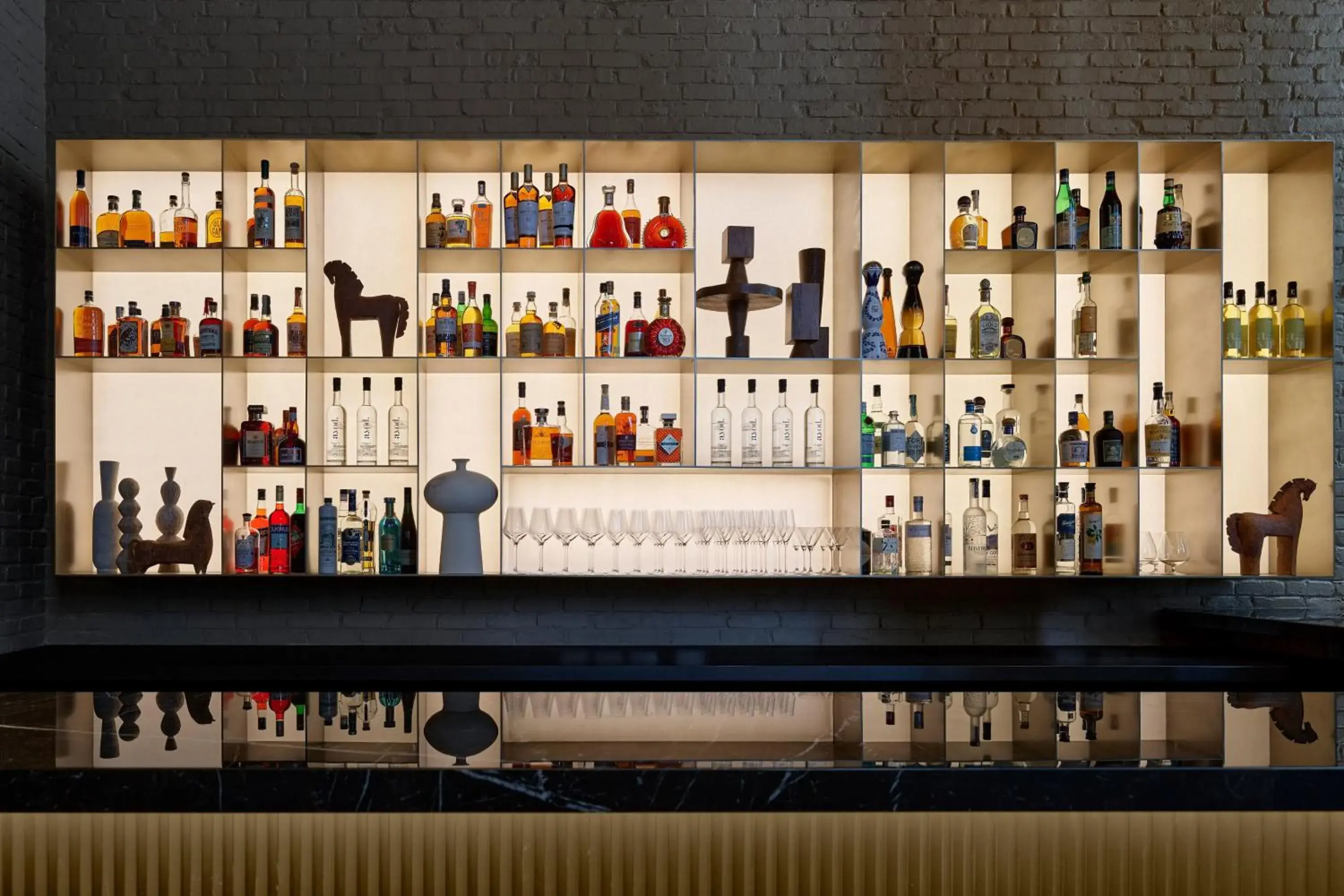 Lounge or bar in Hotel AKA NoMad Lounge or bar in Hotel AKA NoMad