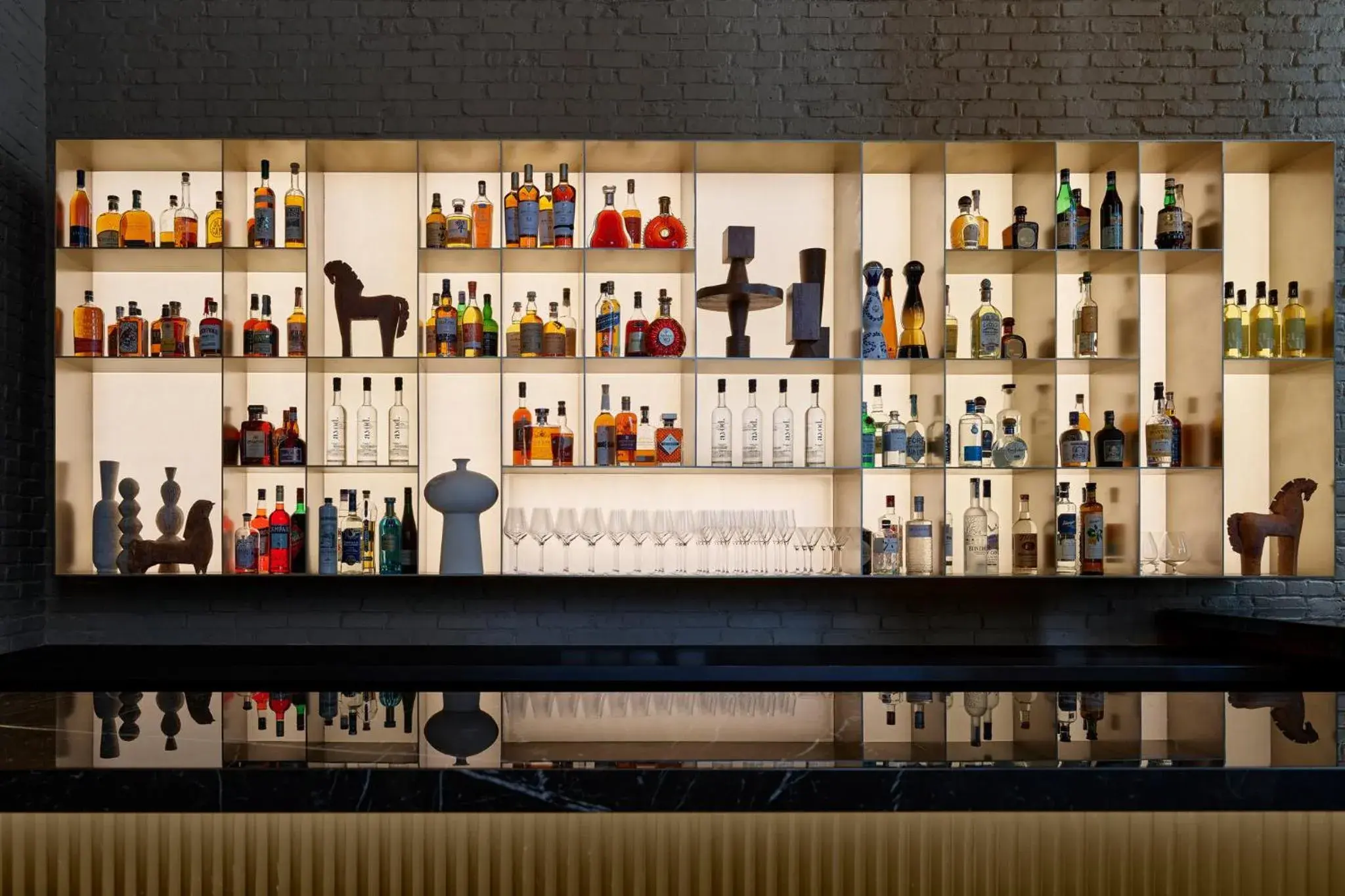 Lounge or bar in Hotel AKA NoMad Lounge or bar in Hotel AKA NoMad