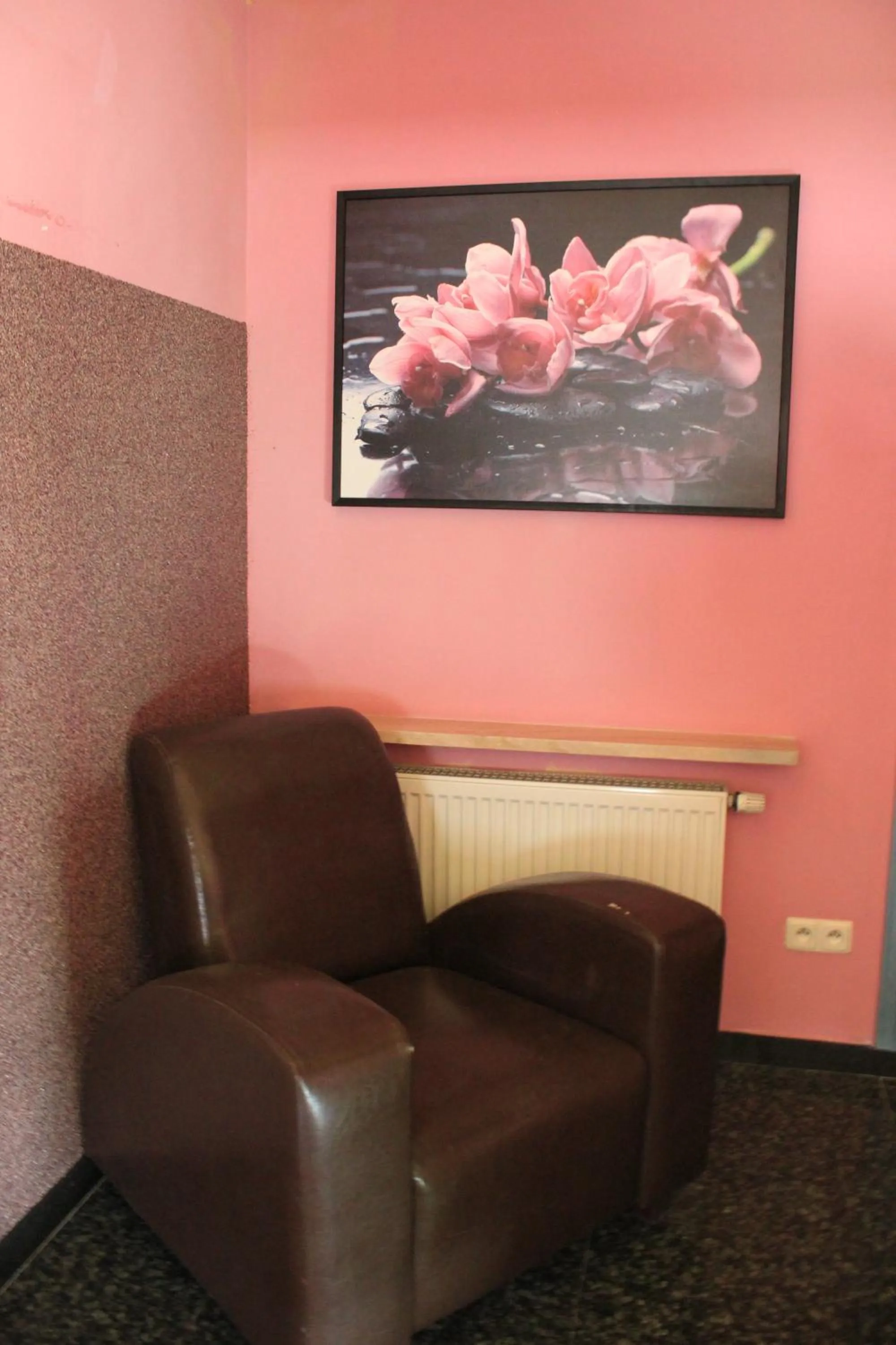 Decorative detail in Adeo Hostel